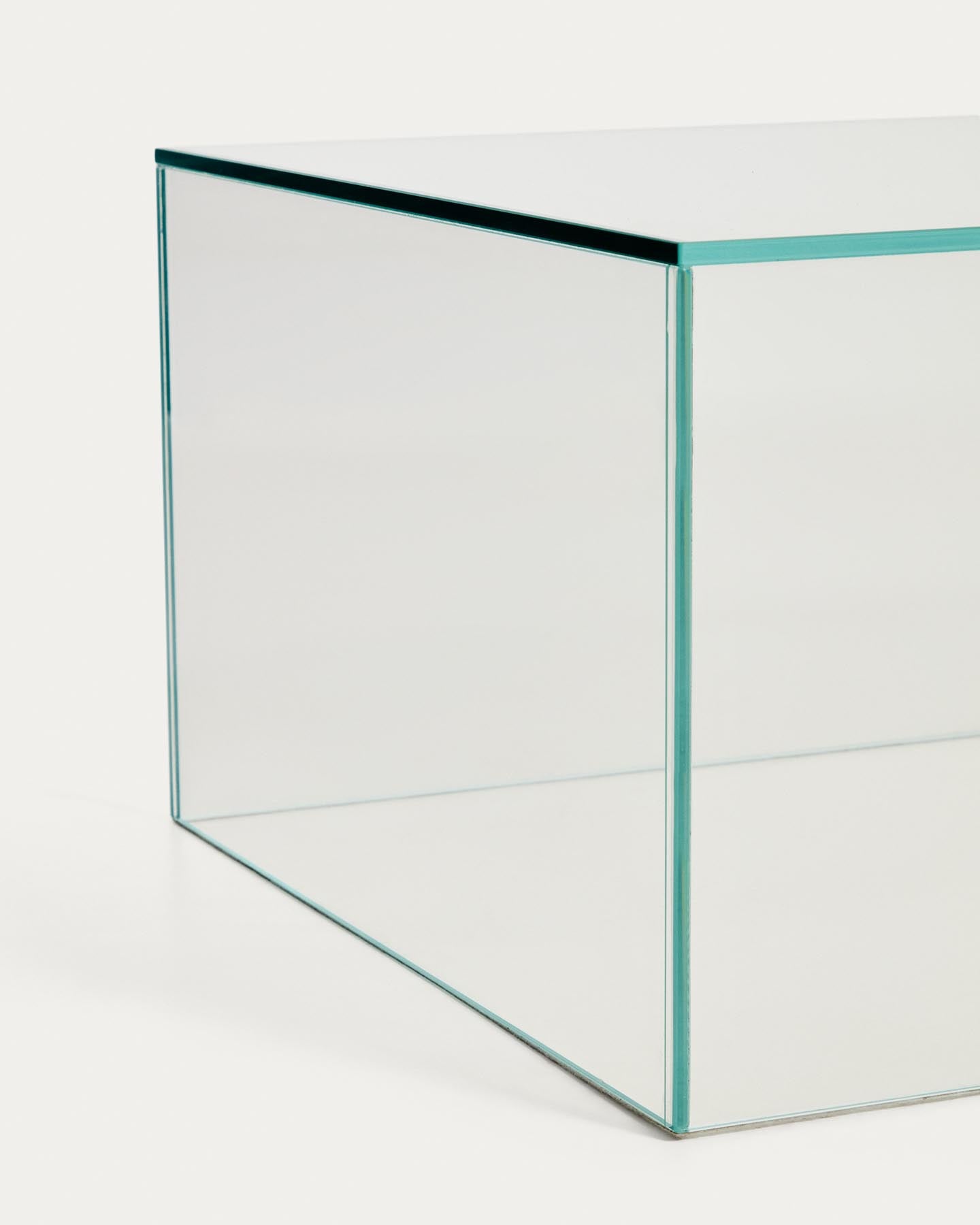 Couchtisch Orlia aus transparentem gehärtetem Glas, 110 x 50 cm in Transparent präsentiert im Onlineshop von KAQTU Design AG. Couchtisch ist von Kave Home