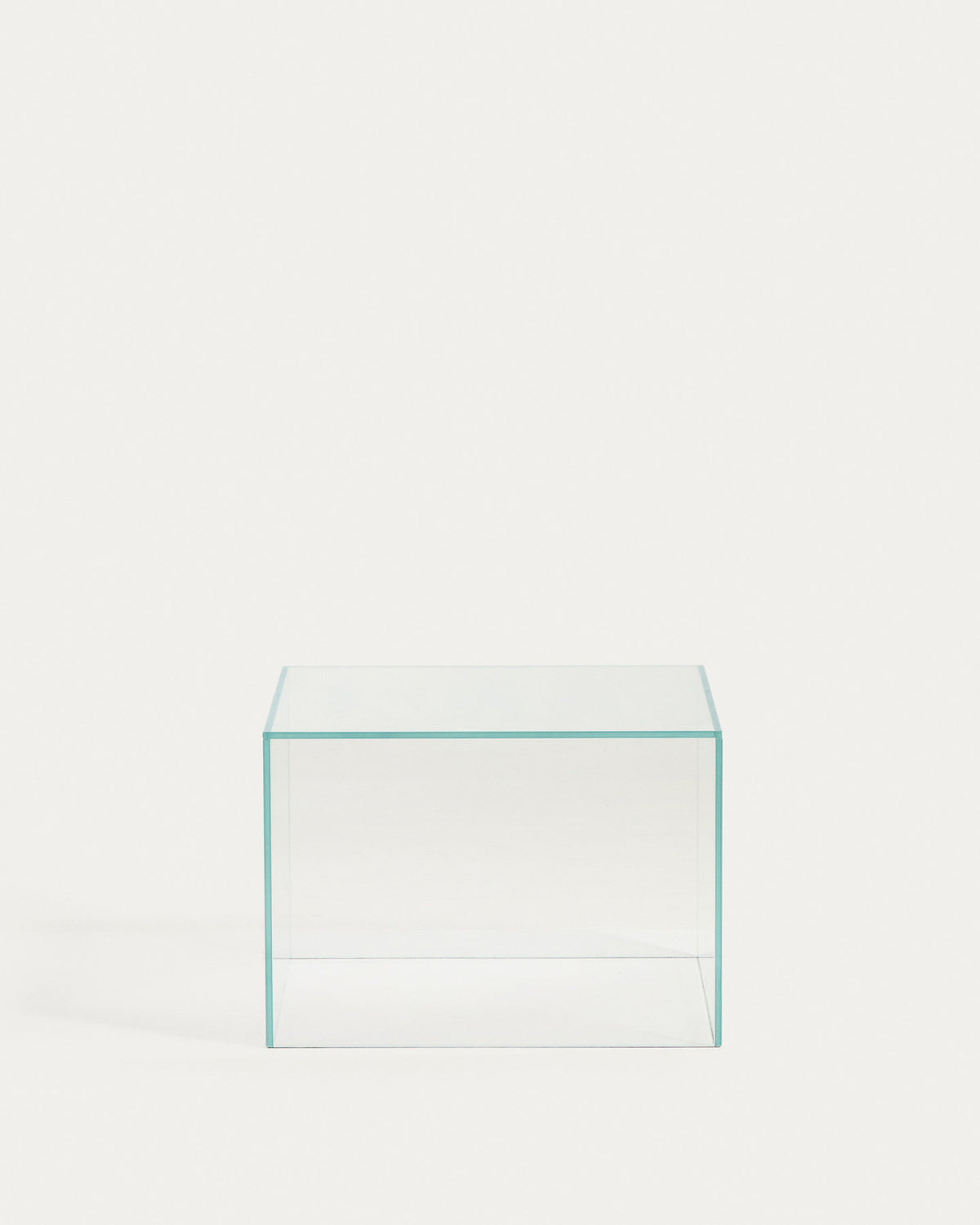 Beistelltisch Orlia aus transparentem gehärtetem Glas, 50 x 50 cm in Transparent präsentiert im Onlineshop von KAQTU Design AG. Beistelltisch ist von Kave Home