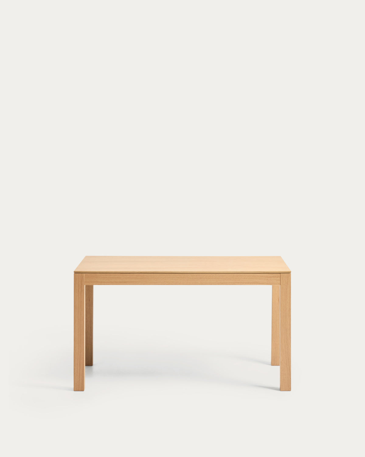 Ausziehtisch Narevi aus Eichenfurnier mit naturfarbenem Finish 170 (230) x 80 cm in Natur präsentiert im Onlineshop von KAQTU Design AG. Esstisch ist von Kave Home