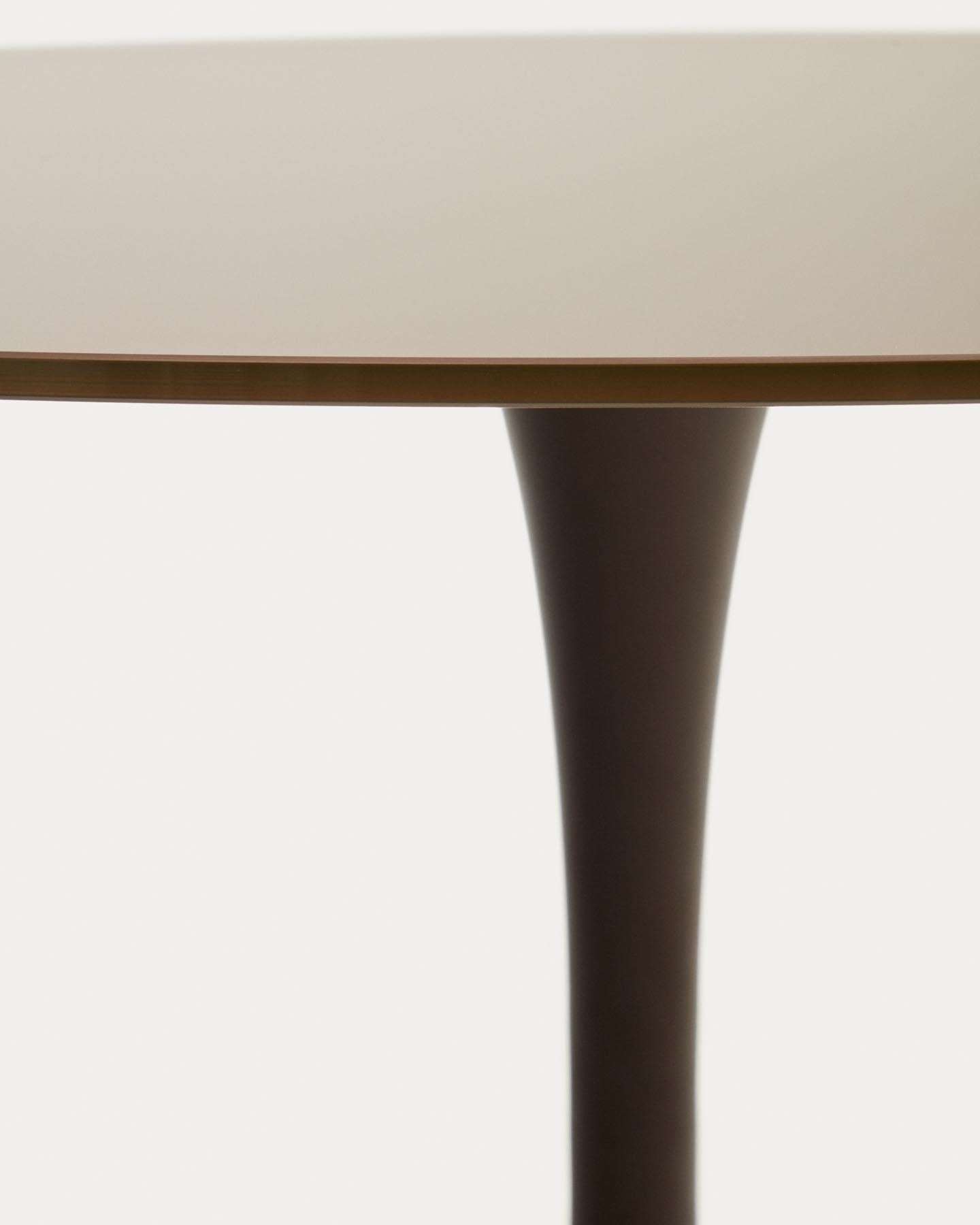 Runder Tisch Vedira aus Glas und braunem Stahl Ø 120 cm in Dunkelbraun präsentiert im Onlineshop von KAQTU Design AG. Esstisch ist von Kave Home