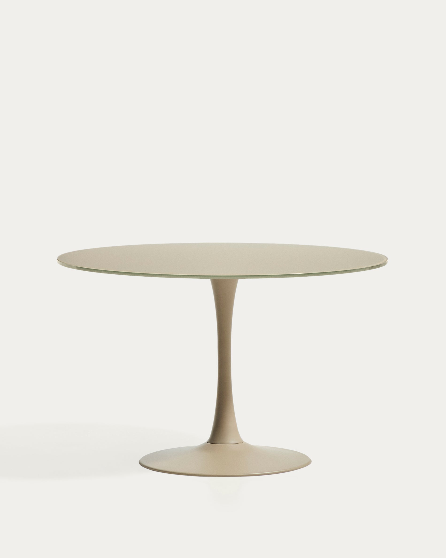 Runder Tisch Vedira aus Glas und taupefarbenem Stahl Ø 120 cm in Taupe präsentiert im Onlineshop von KAQTU Design AG. Esstisch ist von Kave Home