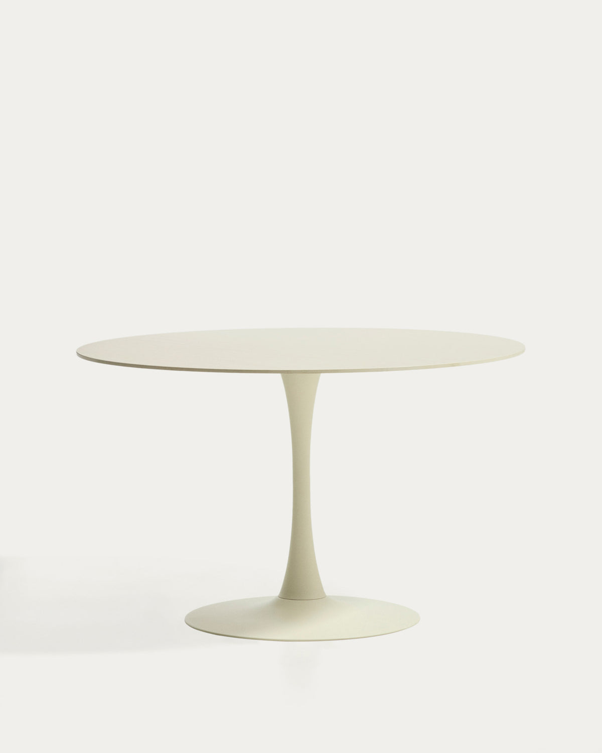 Runder Tisch Vedira aus ecrufarbener Keramik und beigem Stahl Ø 120 cm in Beige präsentiert im Onlineshop von KAQTU Design AG. Esstisch ist von Kave Home