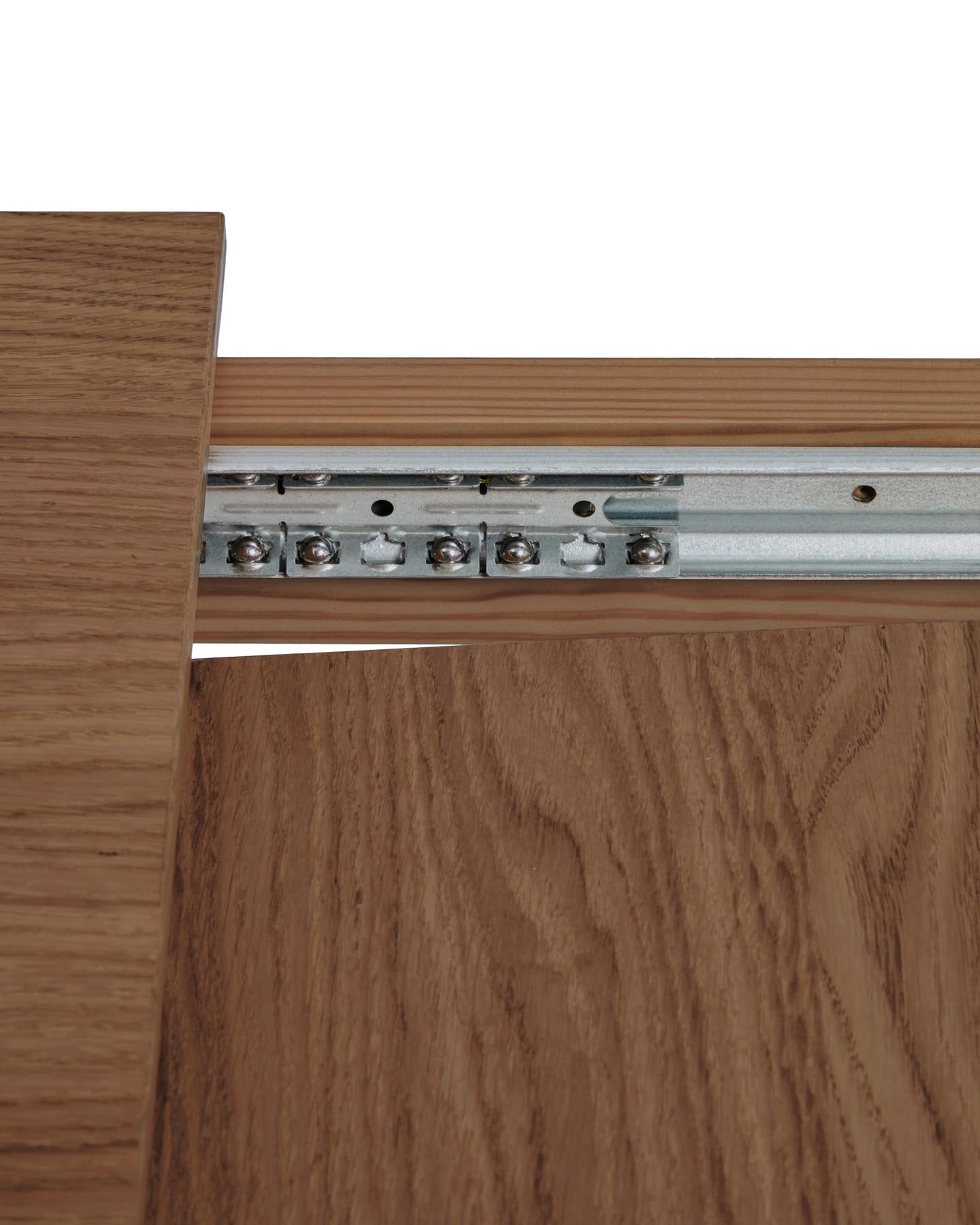 Ausziehtisch Narevi aus Eichenfurnier mit Walnuss-Finish 130 (190) x 80 cm in Dunkelbraun präsentiert im Onlineshop von KAQTU Design AG. Esstisch ist von Kave Home