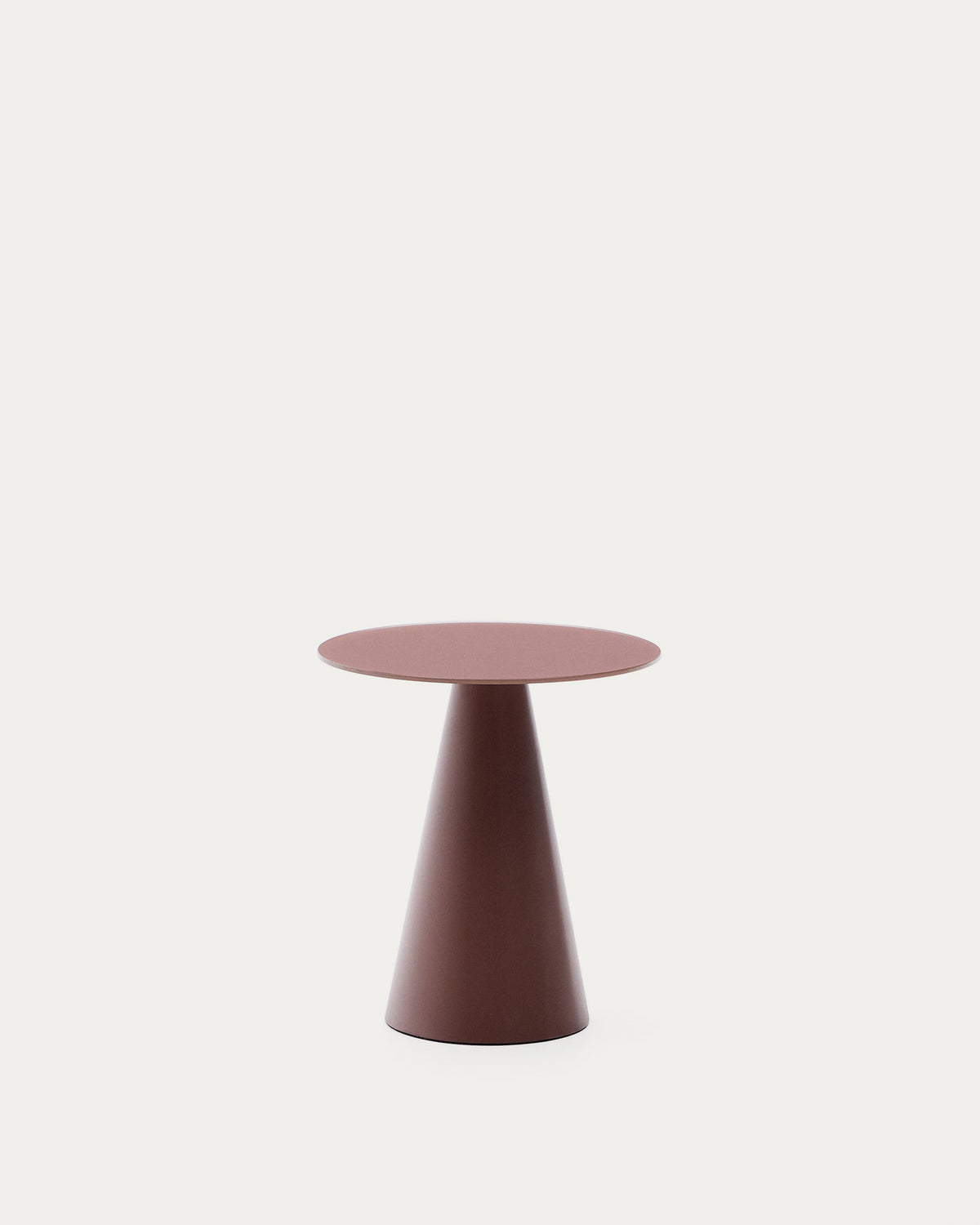 Wilshire Beistelltisch  aus gehärteten Milchglas und Stahl matt terracottafarben lackiert Ø50 cm in Terrakotta präsentiert im Onlineshop von KAQTU Design AG. Beistelltisch ist von Kave Home