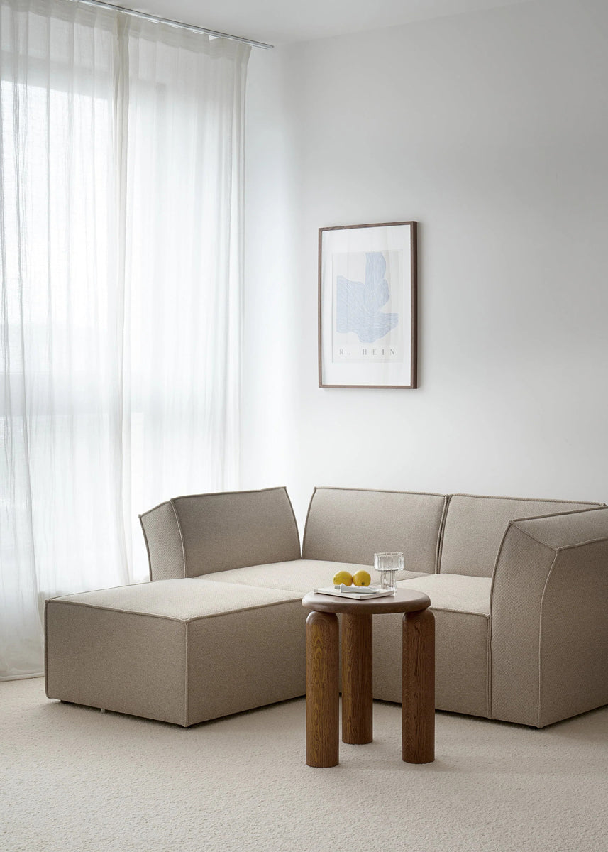 Eleganter Neo NEO40 Beistelltisch von Tamo mit stilvoller runder Tischplatte und feinem, schlankem Gestell – ideal für zeitgemäße Wohnräume.