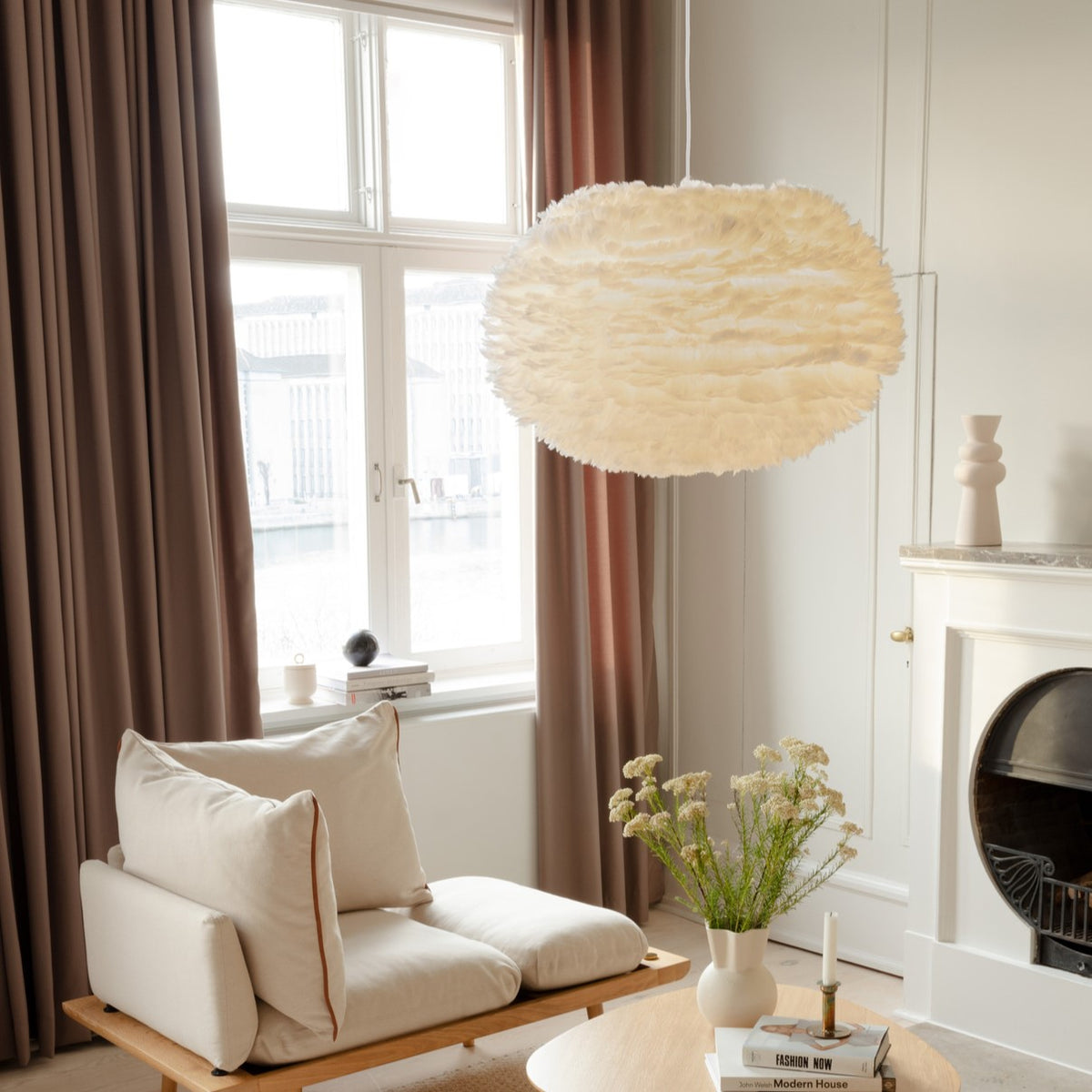 Eos Lampenschirm in White präsentiert im Onlineshop von KAQTU Design AG. Lampenschirm ist von Umage