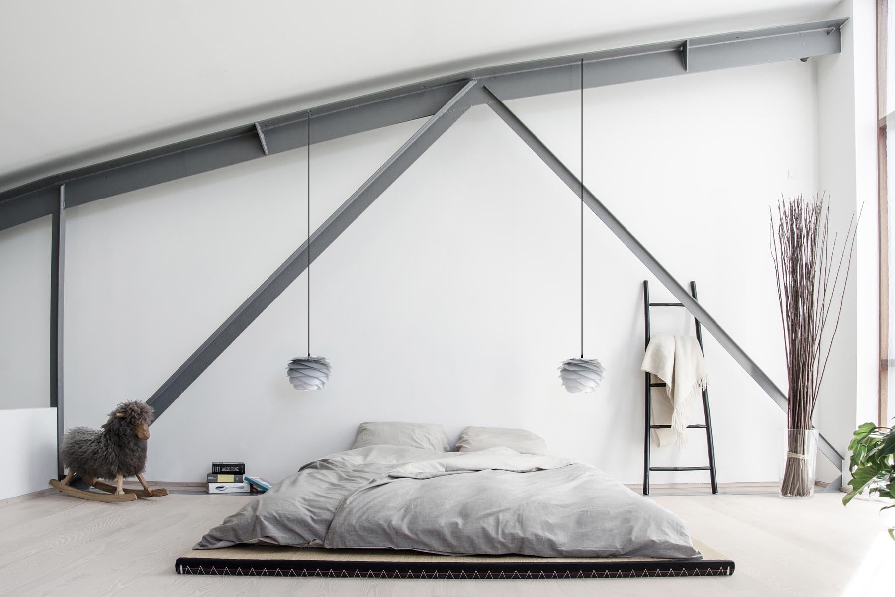 Carmina  Lampenschirm in Grey präsentiert im Onlineshop von KAQTU Design AG. Lampenschirm ist von Umage