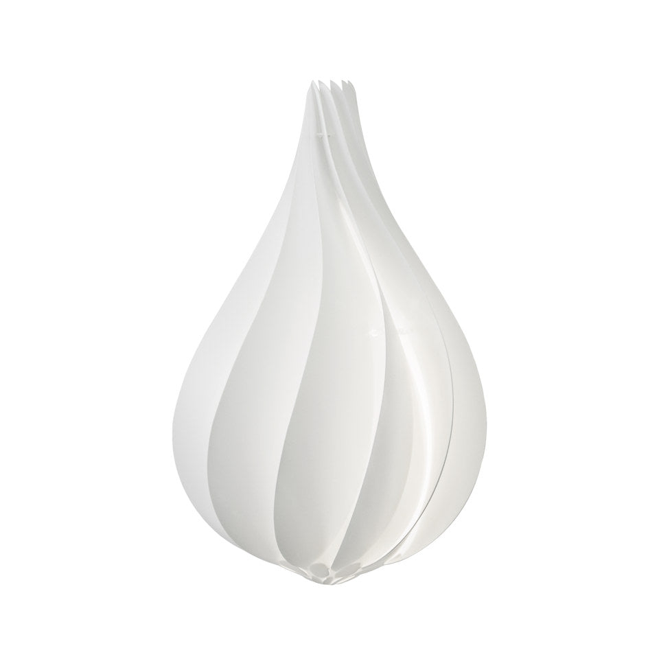 Alva  Lampenschirm in  präsentiert im Onlineshop von KAQTU Design AG. Lampenschirm ist von Umage