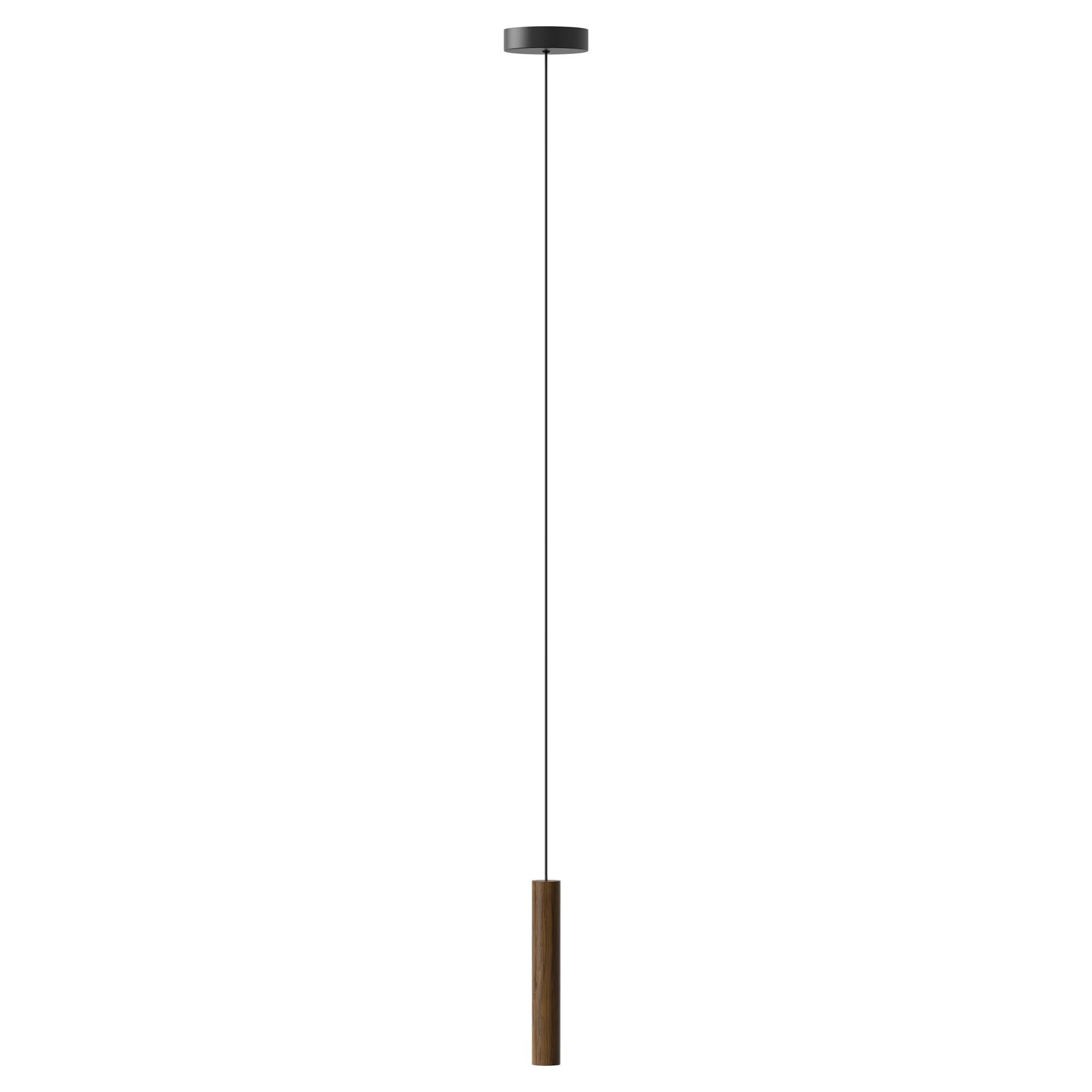 Elegante Pendelleuchte Chimes aus dunkler Eiche, ideal für stimmungsvolle Akzente in Wohnräumen, entworfen von Umage.