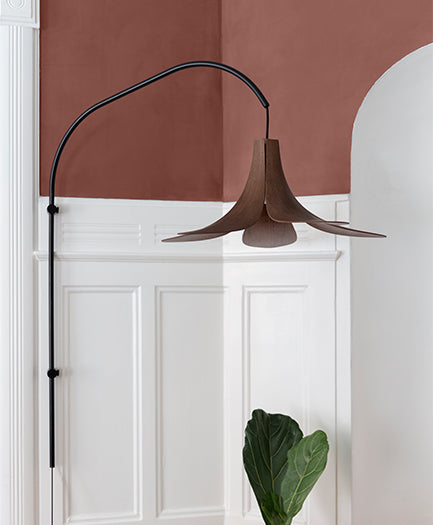 Stilvoller Lampenschirm im Jazz-Design aus hochwertiger Eiche, perfekt für eine gemütliche Atmosphäre in modernen Interiors.