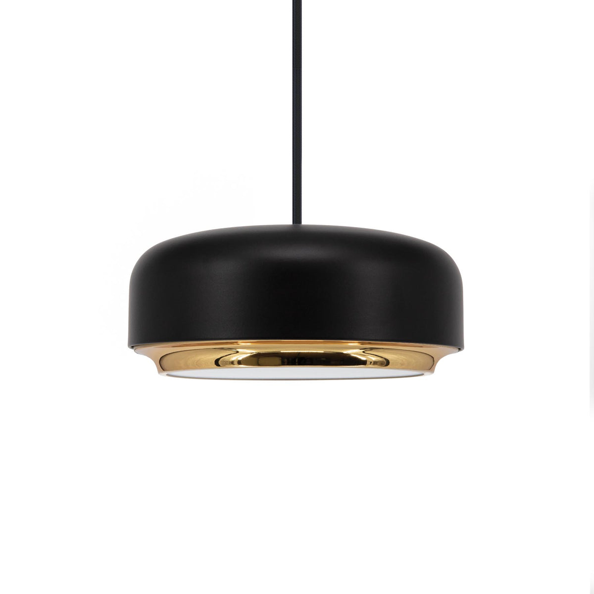 Hazel Medium  Pendellampe in Black präsentiert im Onlineshop von KAQTU Design AG. Pendelleuchte ist von Umage