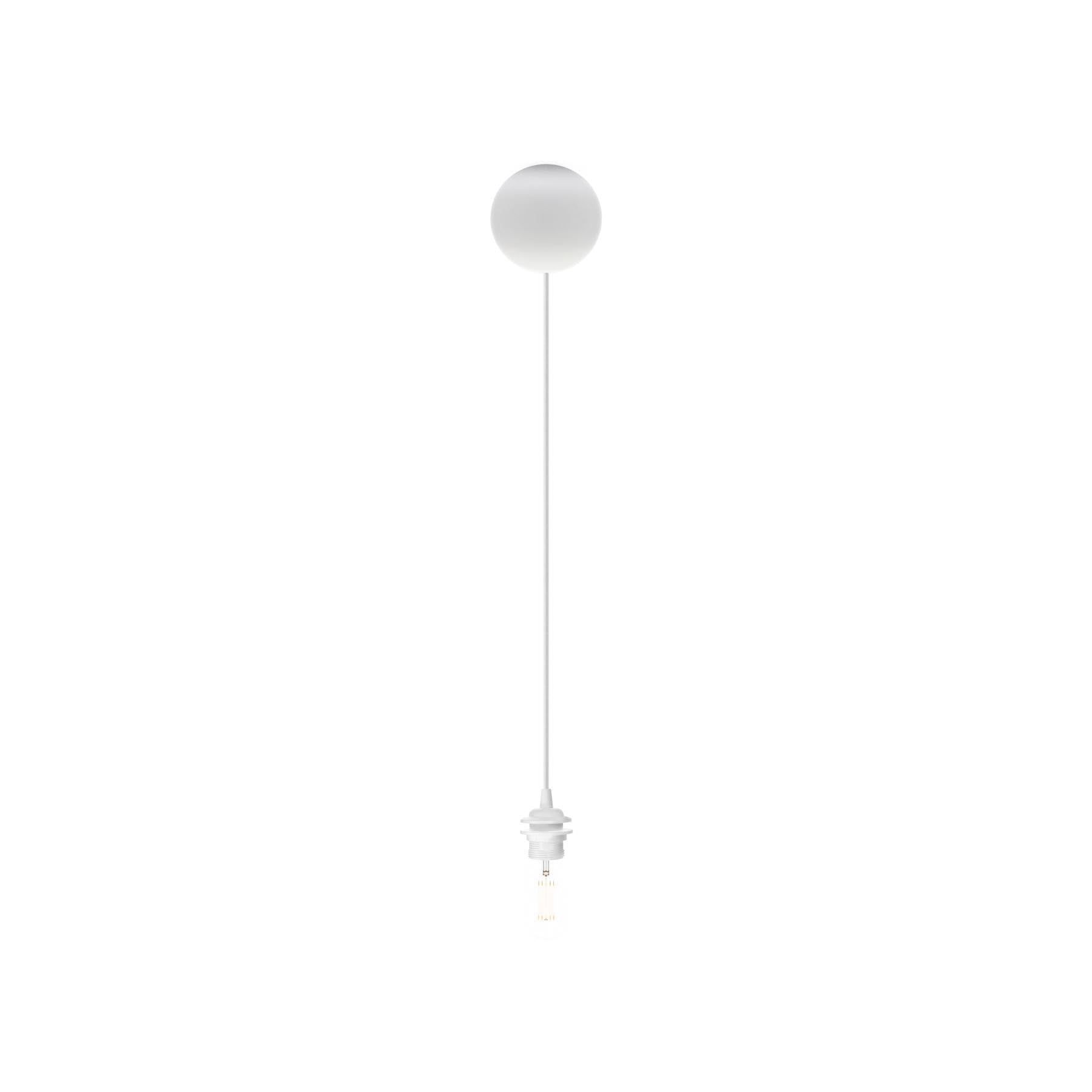 Cannonball in White präsentiert im Onlineshop von KAQTU Design AG. Kabel / Lampenfassung ist von Umage