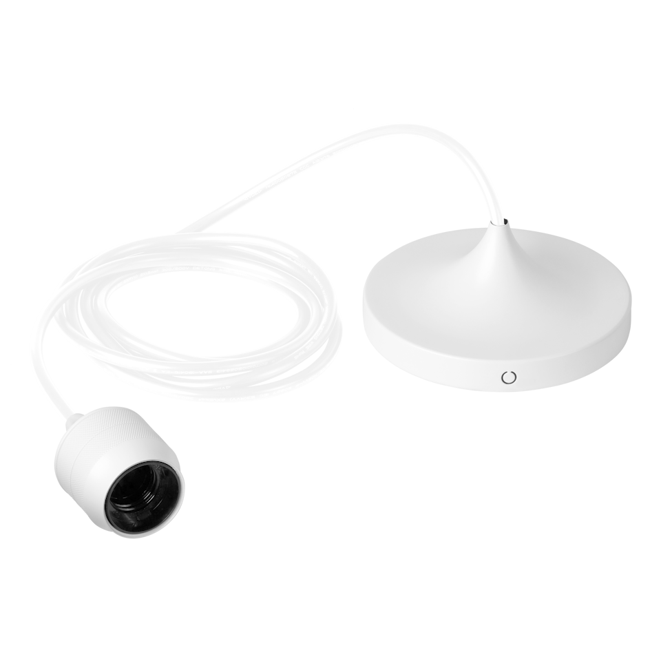 Hochwertiges Cord Set Pro in strahlendem Weiß von Umage, perfekt für kreative Beleuchtungslösungen und zeitgemäße Wohnkonzepte.