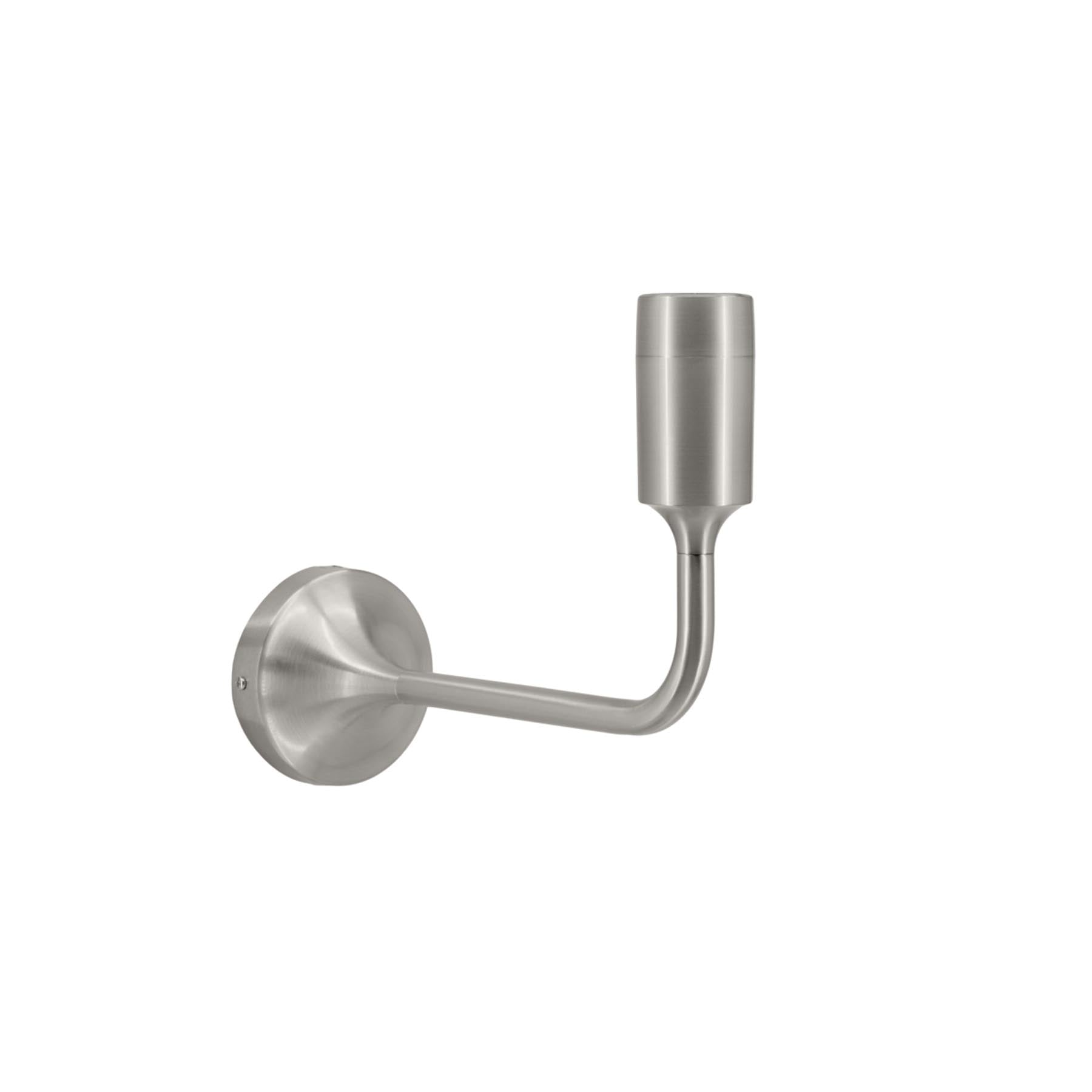 Santé Wandleuchte in Steel präsentiert im Onlineshop von KAQTU Design AG. Wandleuchte ist von Umage
