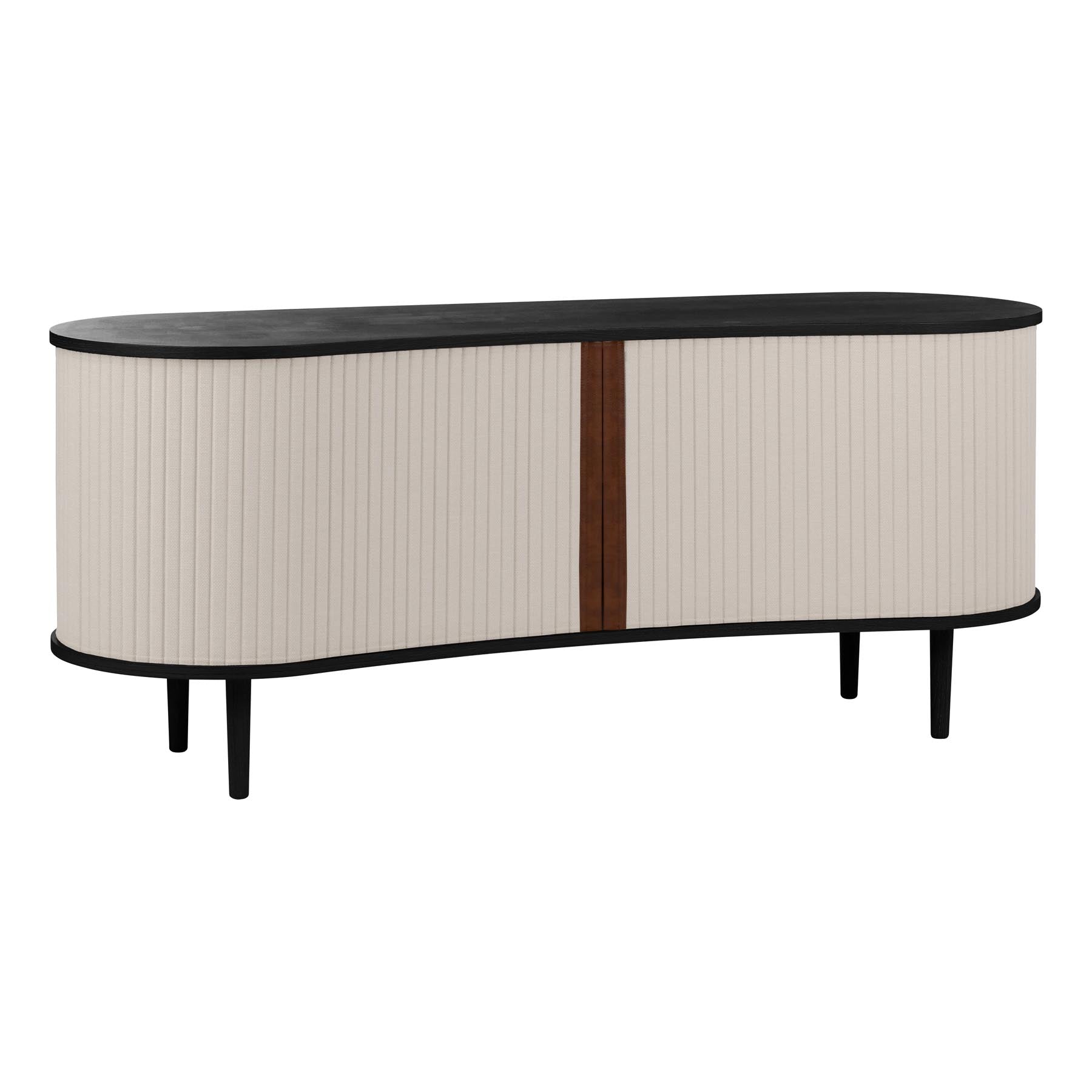Stilvolles Audacious Sideboard von Umage, das durch seine klare Linienführung und edle Materialien besticht und jedem Interieur einen modernen Akzent verleiht.