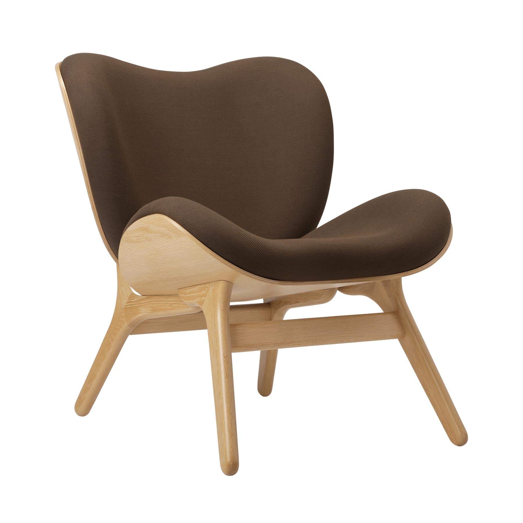A Conversation Piece Low Sessel in Mocca präsentiert im Onlineshop von KAQTU Design AG. Sessel ist von Umage