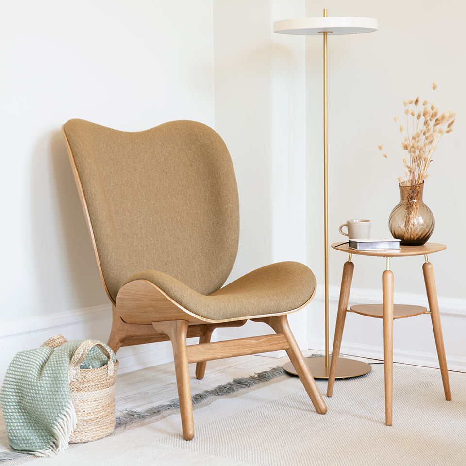 Stylischer My Spot Beistelltisch von Umage, ideal für jedes Interieur, bietet Funktionalität und ästhetischen Charme in einem.
