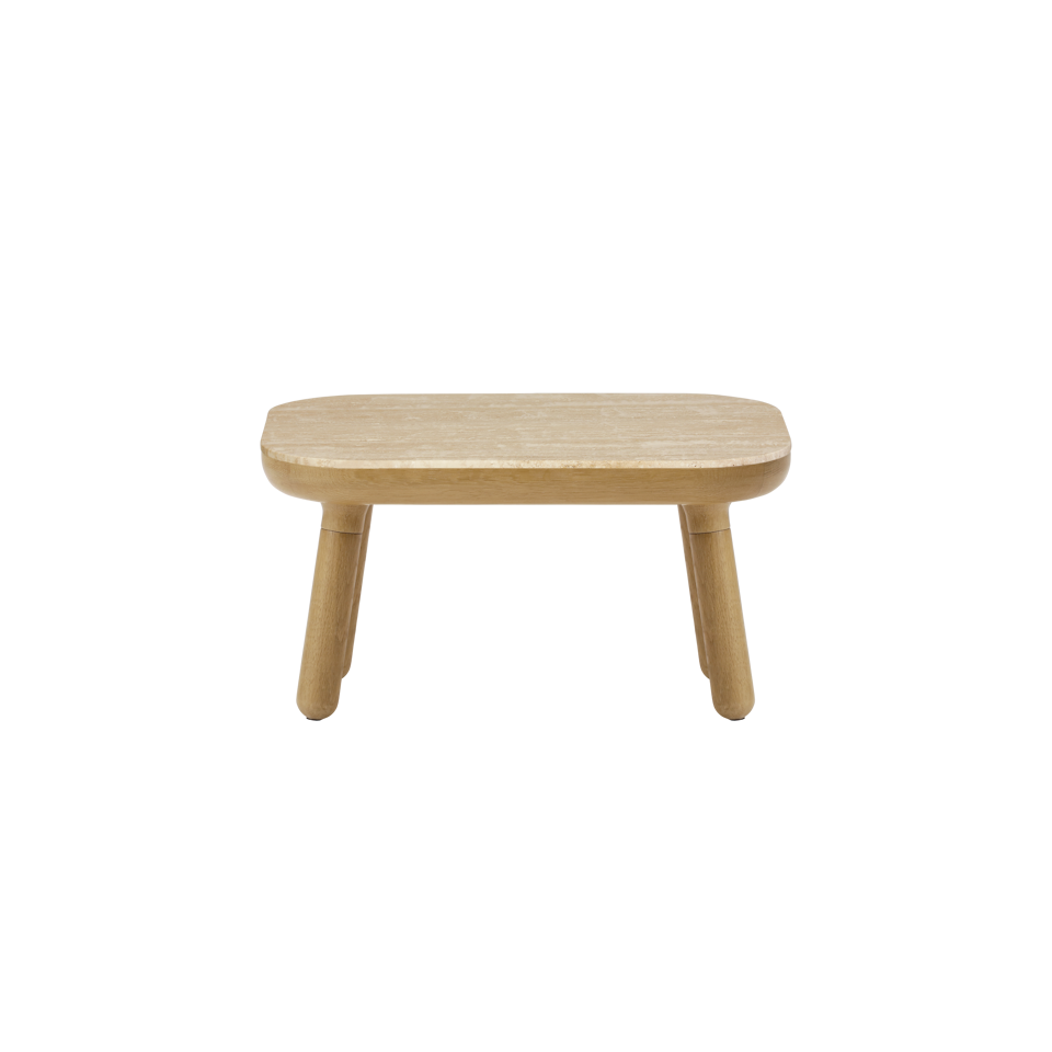 Eleganter Paff low Beistelltisch von Umage aus hochwertigem Travertin, ideal für stilvolle Wohnräume und entspannte Atmosphären.