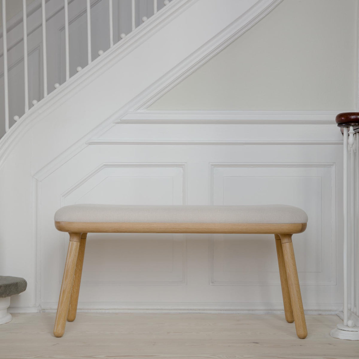 Paff low Bank in White Sands präsentiert im Onlineshop von KAQTU Design AG. Bank ist von Umage