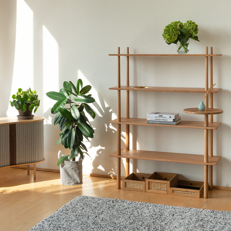 Stories Regal mit 3 passenden Aufbewahrungsboxen in Oak präsentiert im Onlineshop von KAQTU Design AG. Standregal ist von Umage