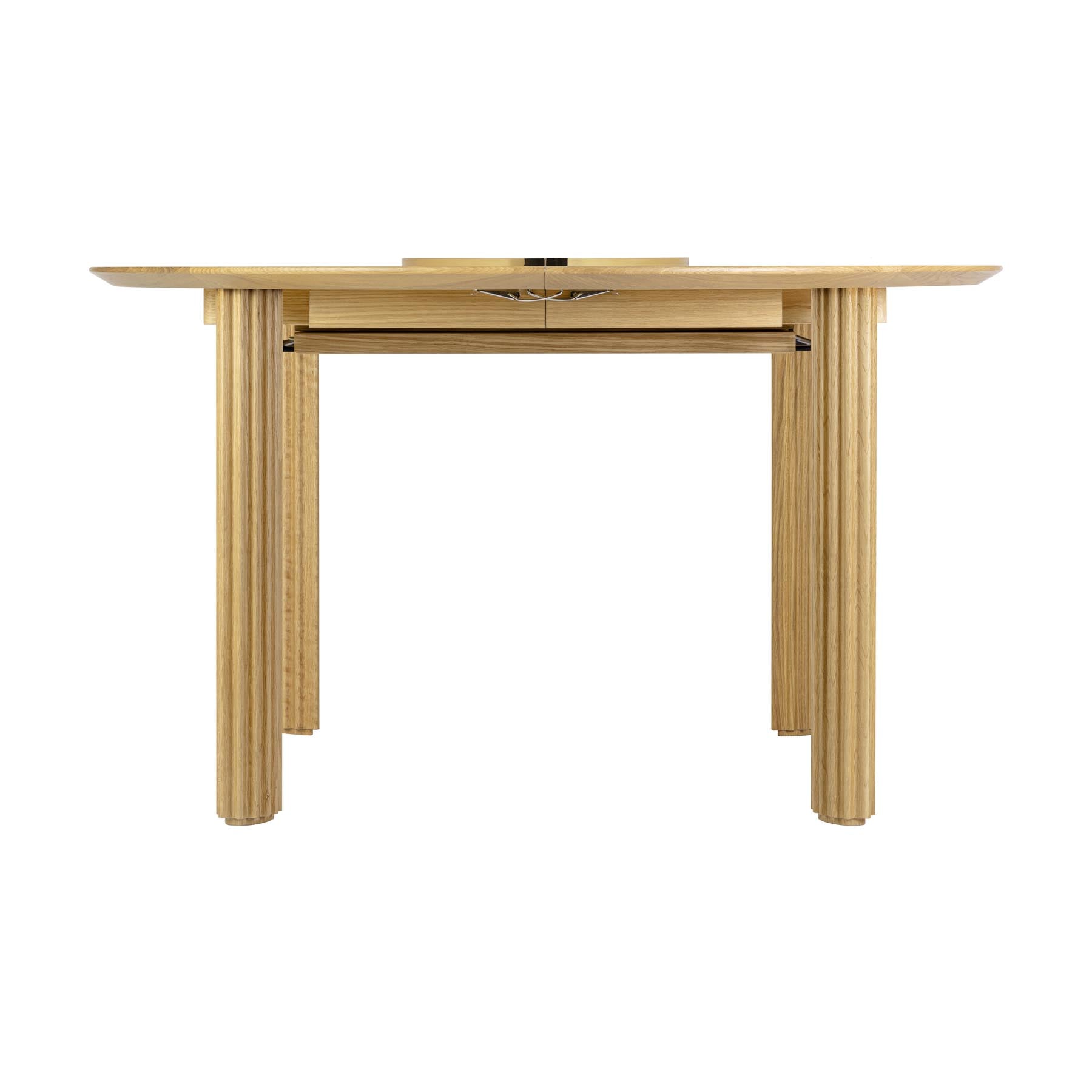 Moderner, ausziehbarer Comfort Circle Esstisch von Umage in Nero brass/Rippled, perfekt für gesellige Abende und stilvolle Essbereiche.