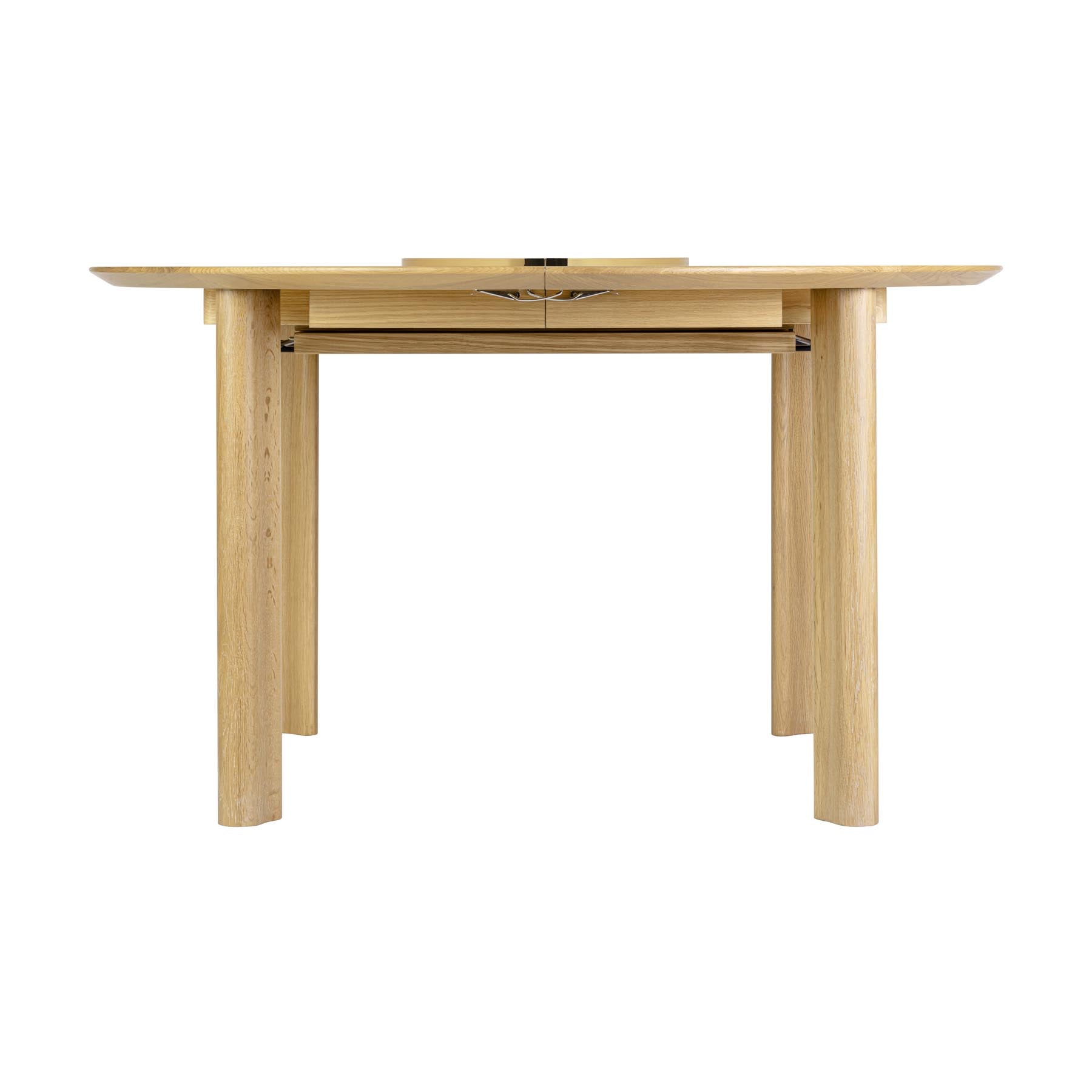 Moderner, ausziehbarer Comfort Circle Esstisch von Umage in Nero brass/Smooth, perfekt für gemütliche Essenszeiten mit Freunden und Familie.