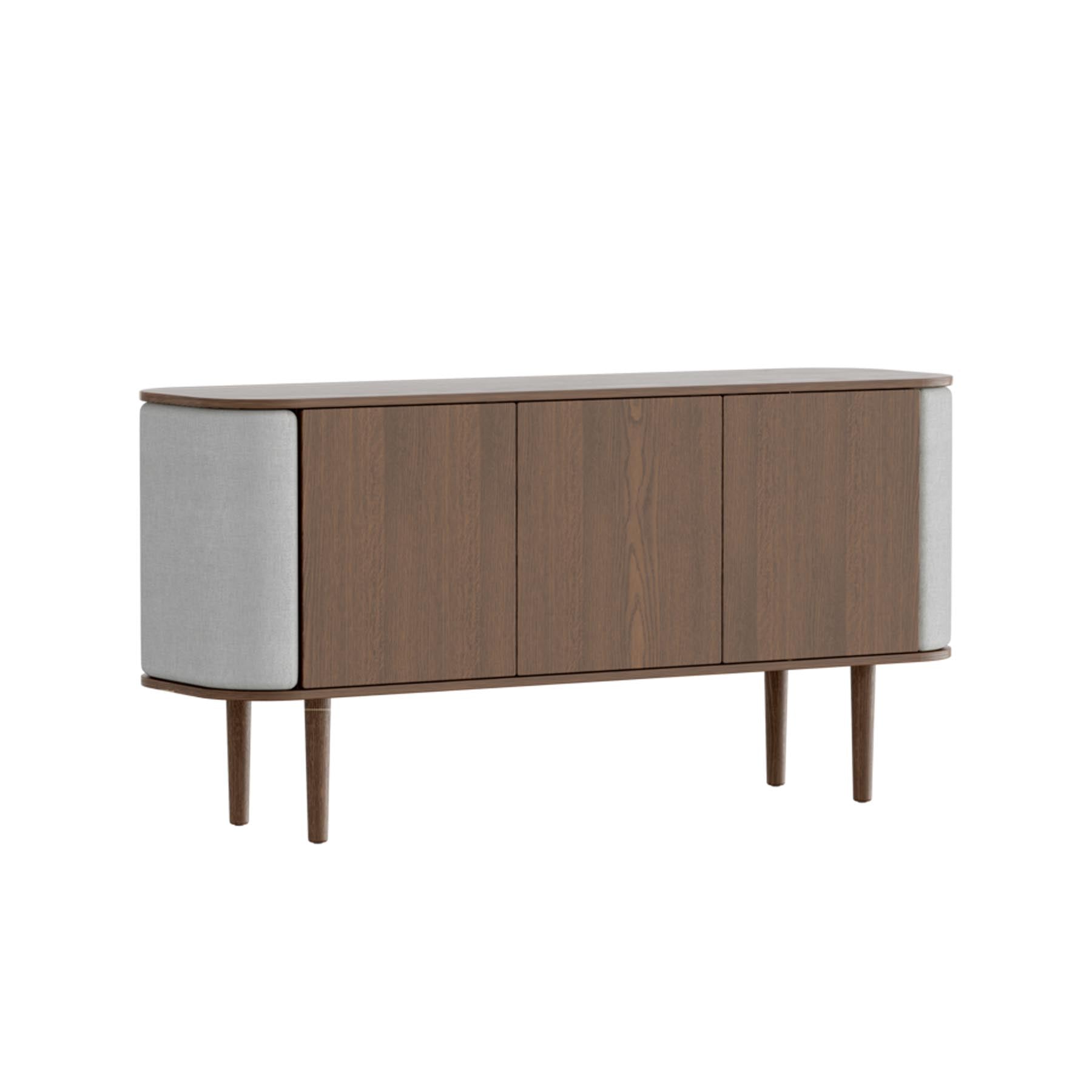 Modernes 3-türiges Sideboard "Treasures" von Umage, perfekt für stilvolle Wohnräume und praktische Stauraumgestaltung.