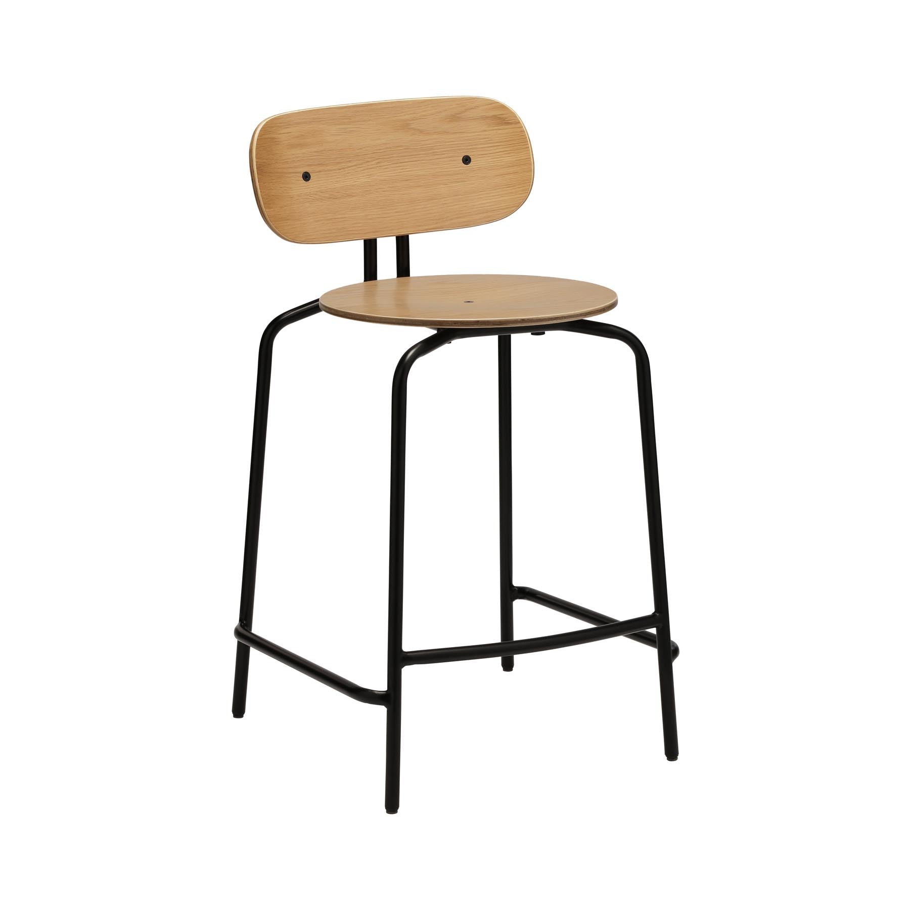 Eleganter Curious Counter-Stuhl von Umage aus Eiche, ideal für moderne Küchen und Bars, vereint Komfort und zeitloses Design.