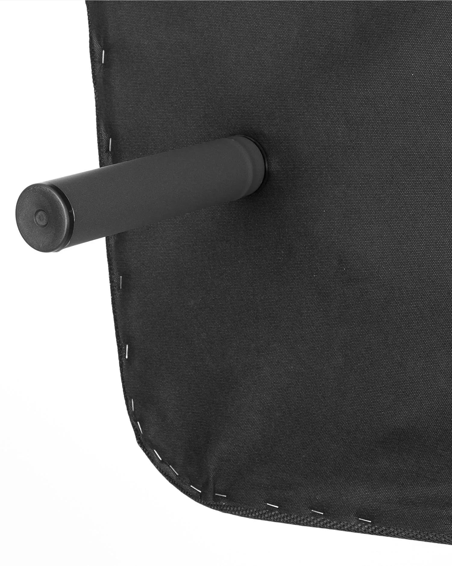 Elegantes Bettgestell 80x200 cm, stabiler Metallrahmen, atmungsaktiver Stoff, anpassbar mit X- oder S-Beinen.
