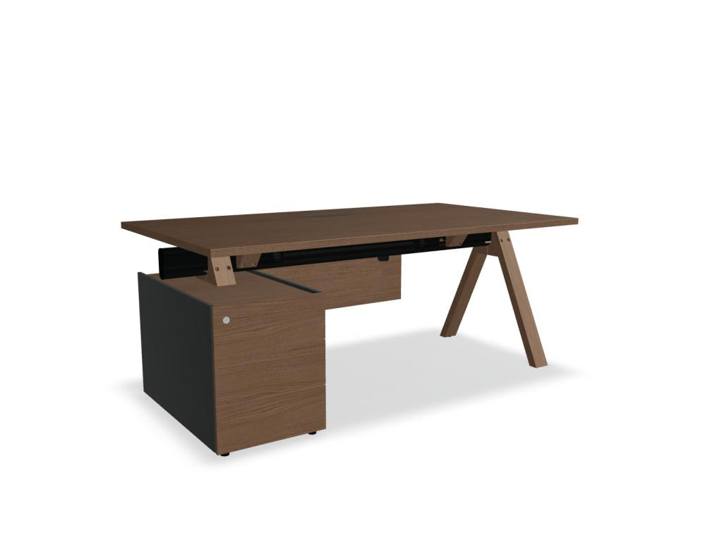 Viga V07L - Chefschreibtisch mit Container in FENIX Schwarz Matt präsentiert im Onlineshop von KAQTU Design AG. Schreibtisch ist von Mdd