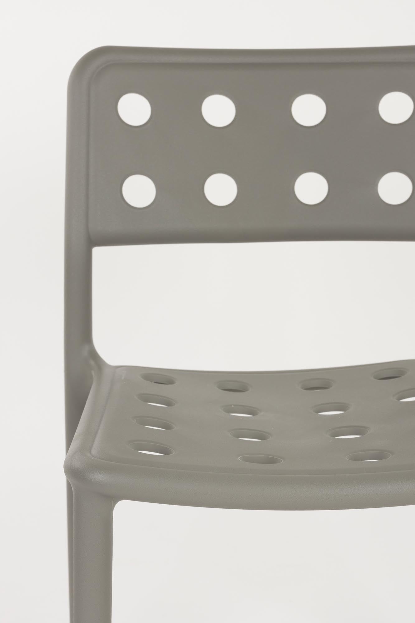 Entdecken Sie den eleganten Gartenstuhl Serra Grey von White Label Living – robust, pflegeleicht und ideal für jeden Außenbereich.