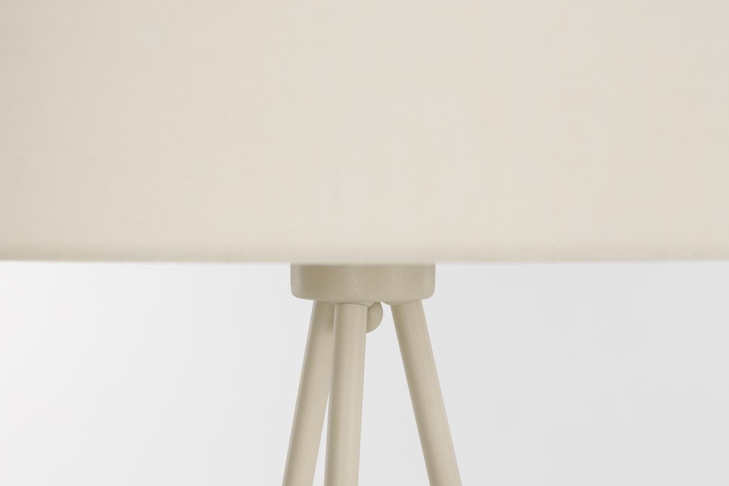 Stehleuchte Susie Beige in beige präsentiert im Onlineshop von KAQTU Design AG. Stehleuchte ist von White Label Living