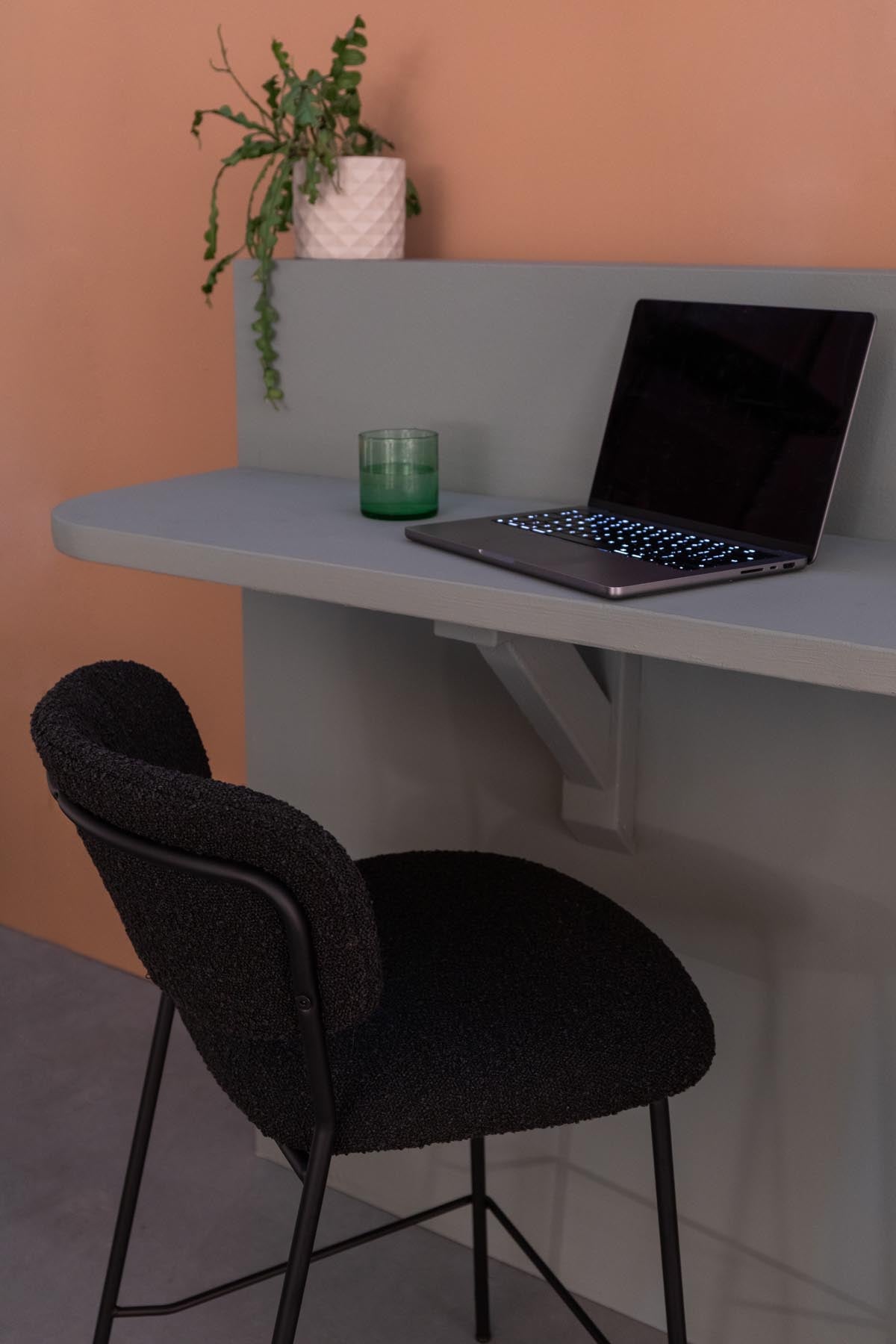 Stuhl Jolien in Schwarz präsentiert im Onlineshop von KAQTU Design AG. Stuhl ist von White Label Living