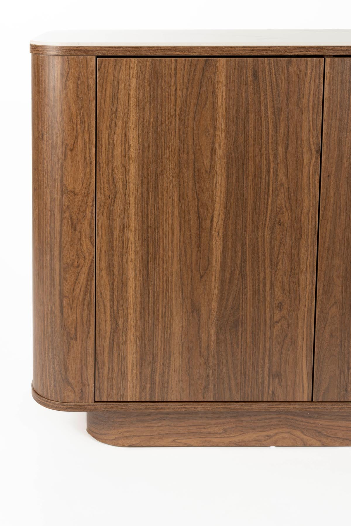 Sideboard Hoch Almira in Braun präsentiert im Onlineshop von KAQTU Design AG. Sideboards ist von White Label Living