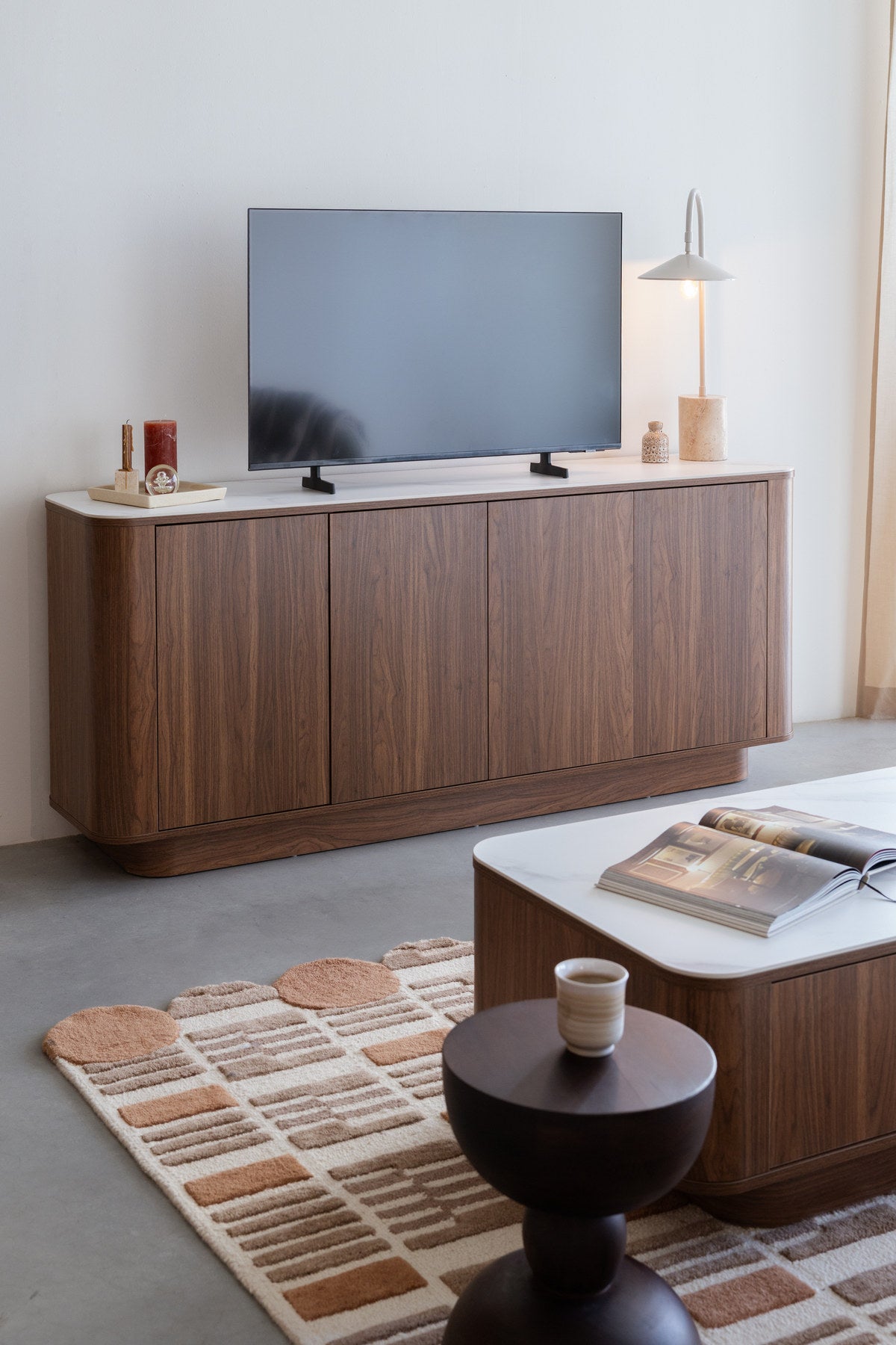 Sideboard Hoch Almira in Braun präsentiert im Onlineshop von KAQTU Design AG. Sideboard ist von White Label Living