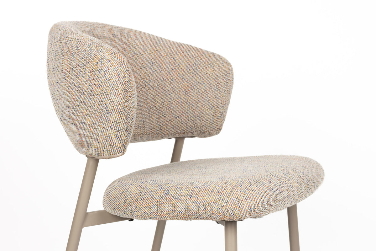 Stuhl Jasmine in beige präsentiert im Onlineshop von KAQTU Design AG. Stuhl ist von White Label Living