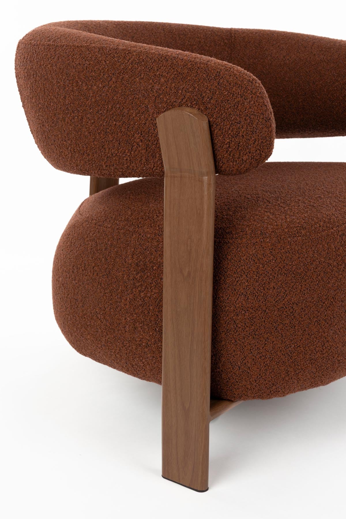 Sessel Robyn in Braun präsentiert im Onlineshop von KAQTU Design AG. Sessel ist von White Label Living