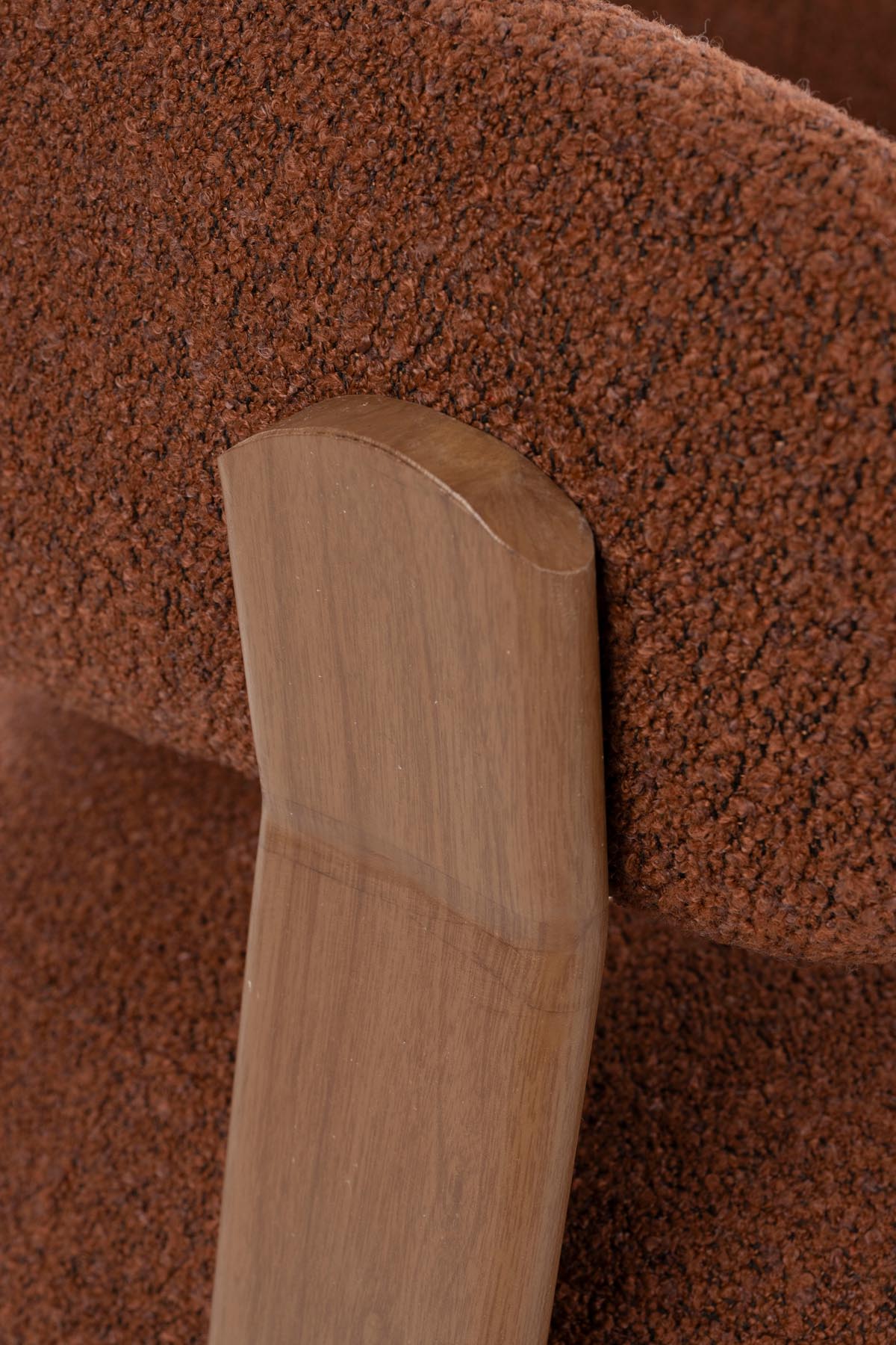 Sessel Robyn in Braun präsentiert im Onlineshop von KAQTU Design AG. Sessel ist von White Label Living