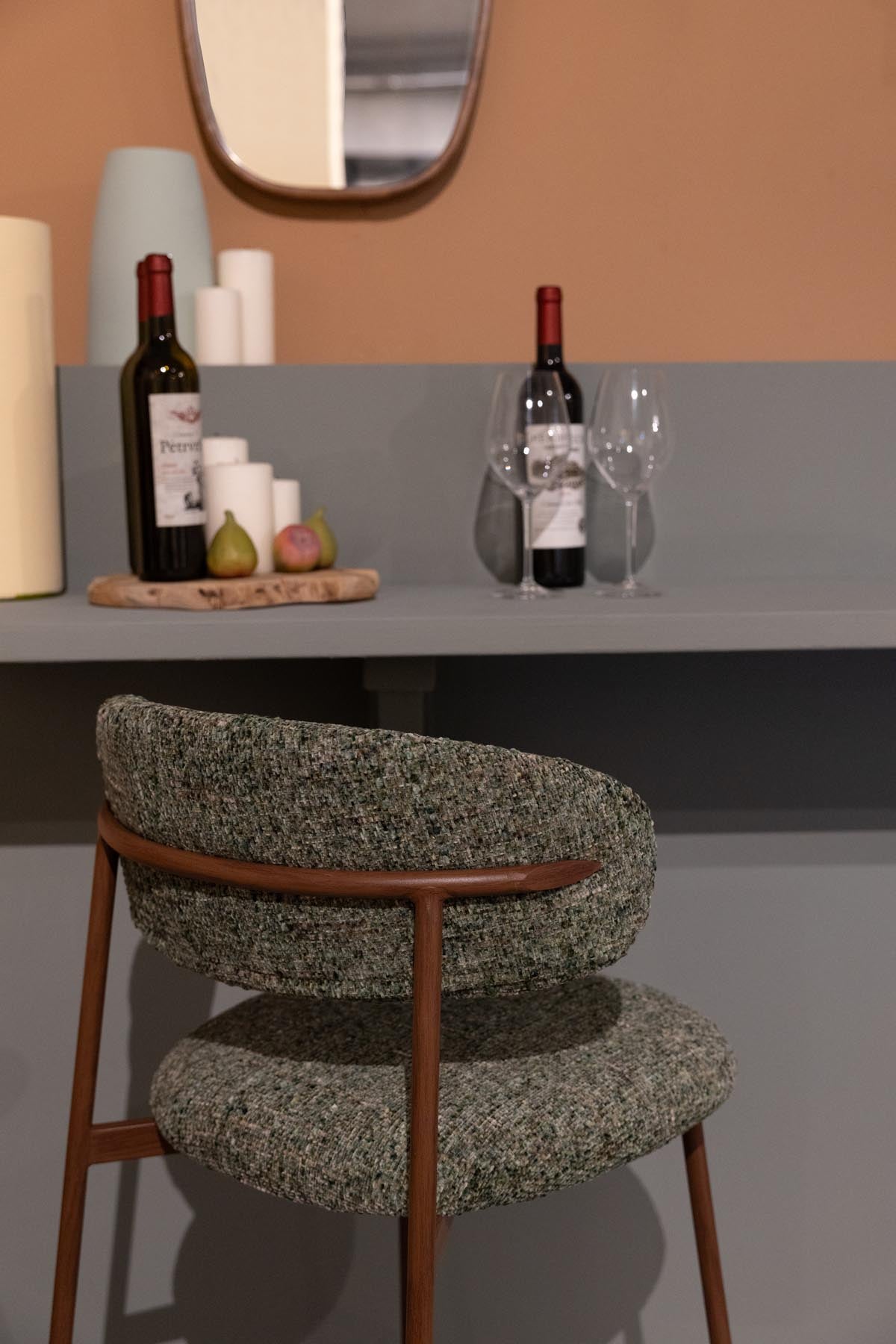 Barhocker Claes in Grün präsentiert im Onlineshop von KAQTU Design AG. Barstuhl ist von White Label Living