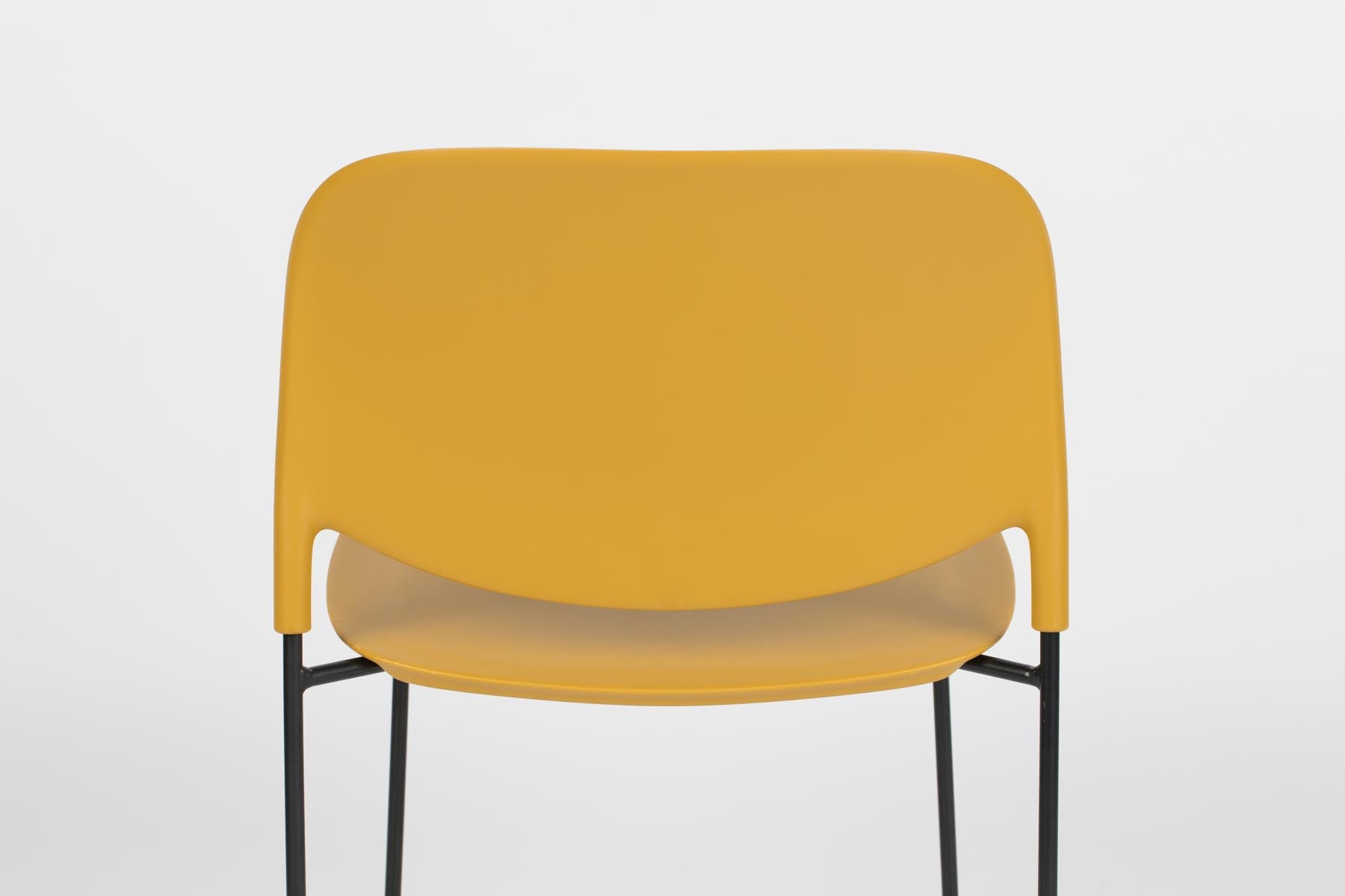 Stuhl STACKS in Ocker präsentiert im Onlineshop von KAQTU Design AG. Stuhl ist von White Label Living