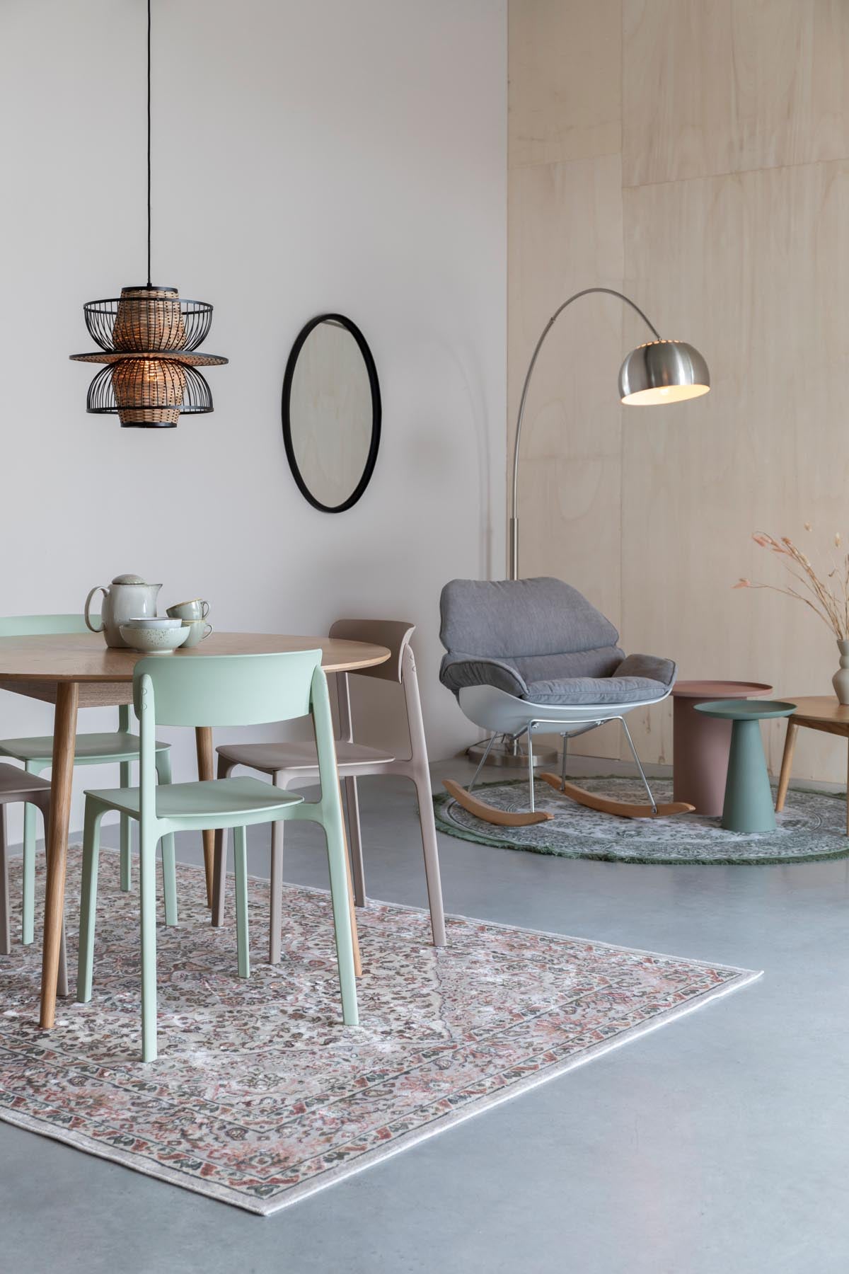 Stuhl Clive in Braun präsentiert im Onlineshop von KAQTU Design AG. Stuhl ist von White Label Living