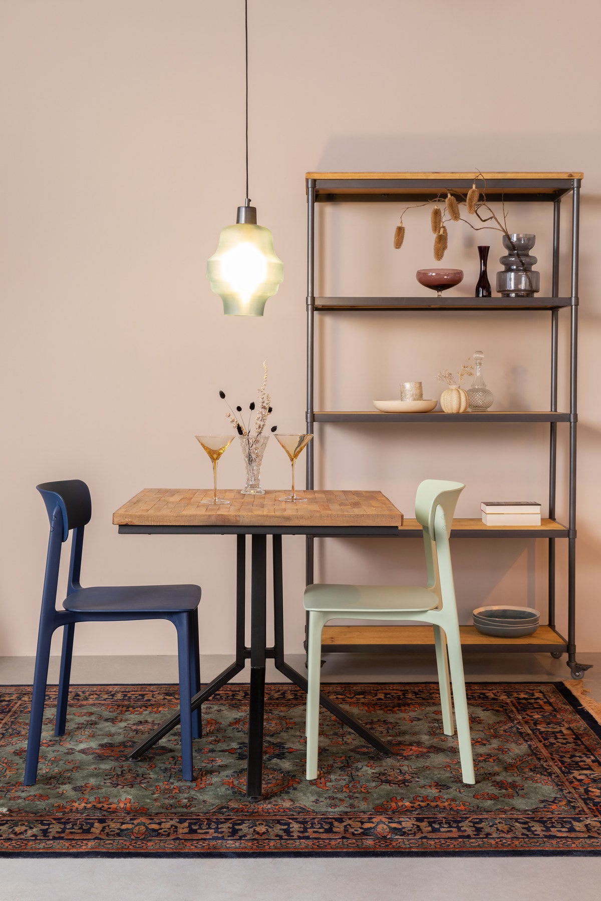 Stuhl Clive in Blau präsentiert im Onlineshop von KAQTU Design AG. Stuhl ist von White Label Living