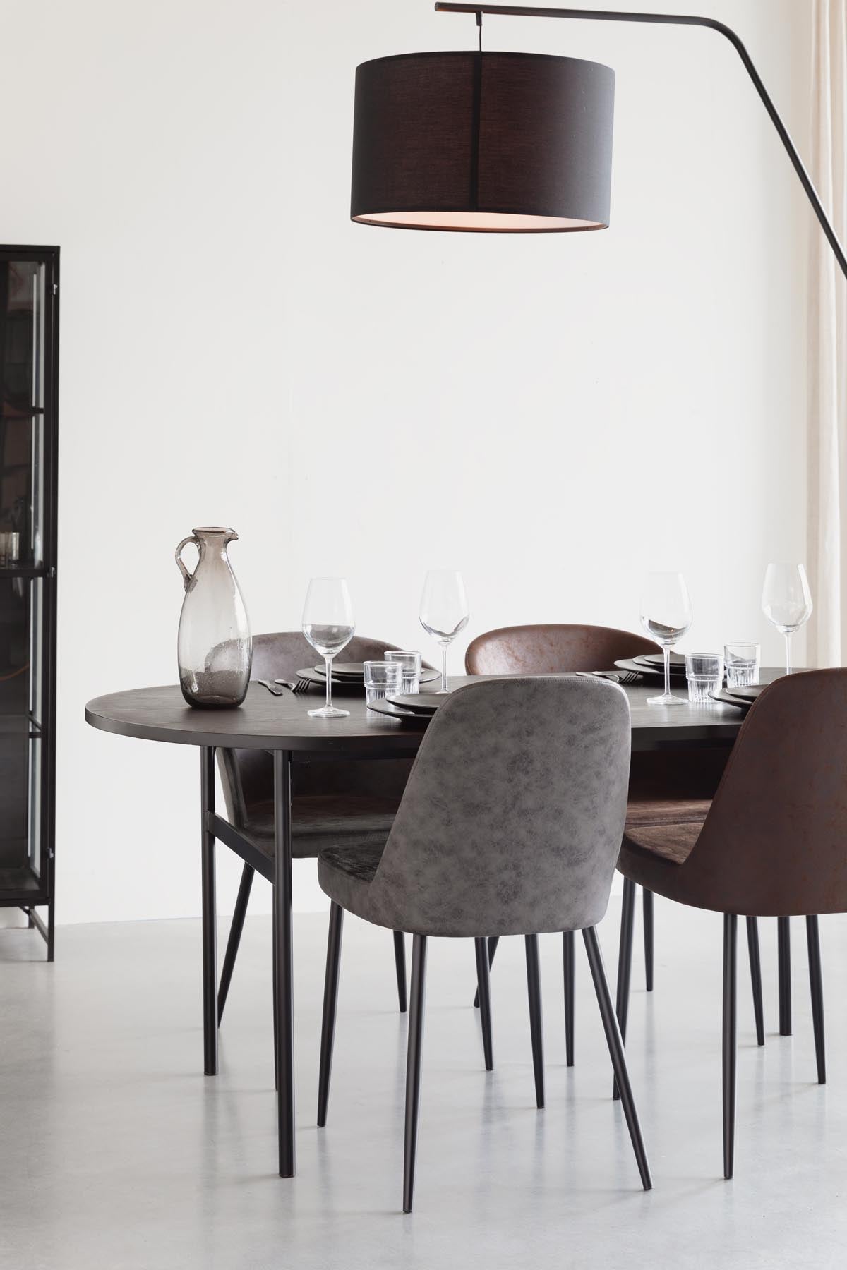 Stuhl Alana in Grau präsentiert im Onlineshop von KAQTU Design AG. Stuhl ist von White Label Living
