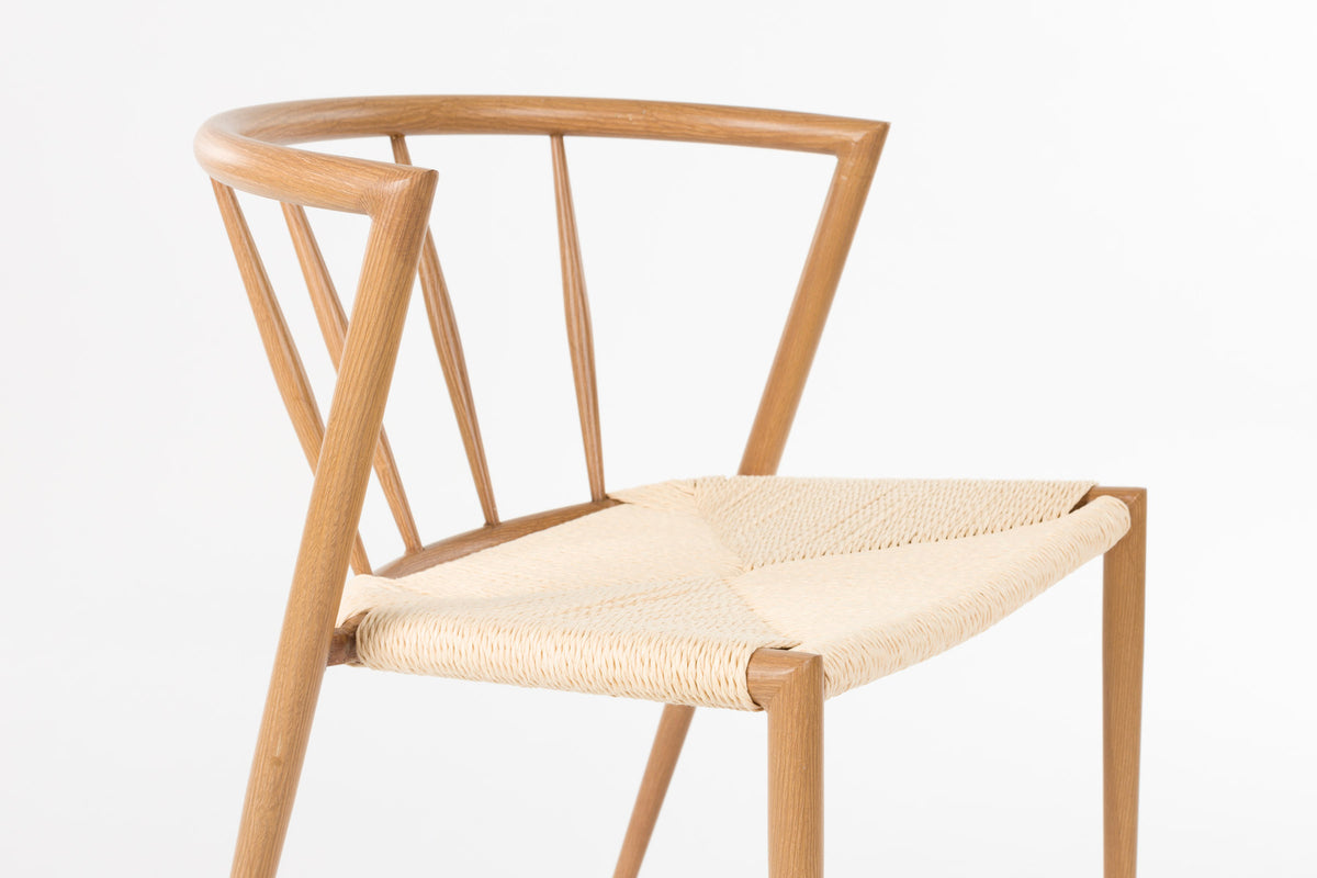 Stuhl Che in Braun präsentiert im Onlineshop von KAQTU Design AG. Schalenstuhl ist von White Label Living