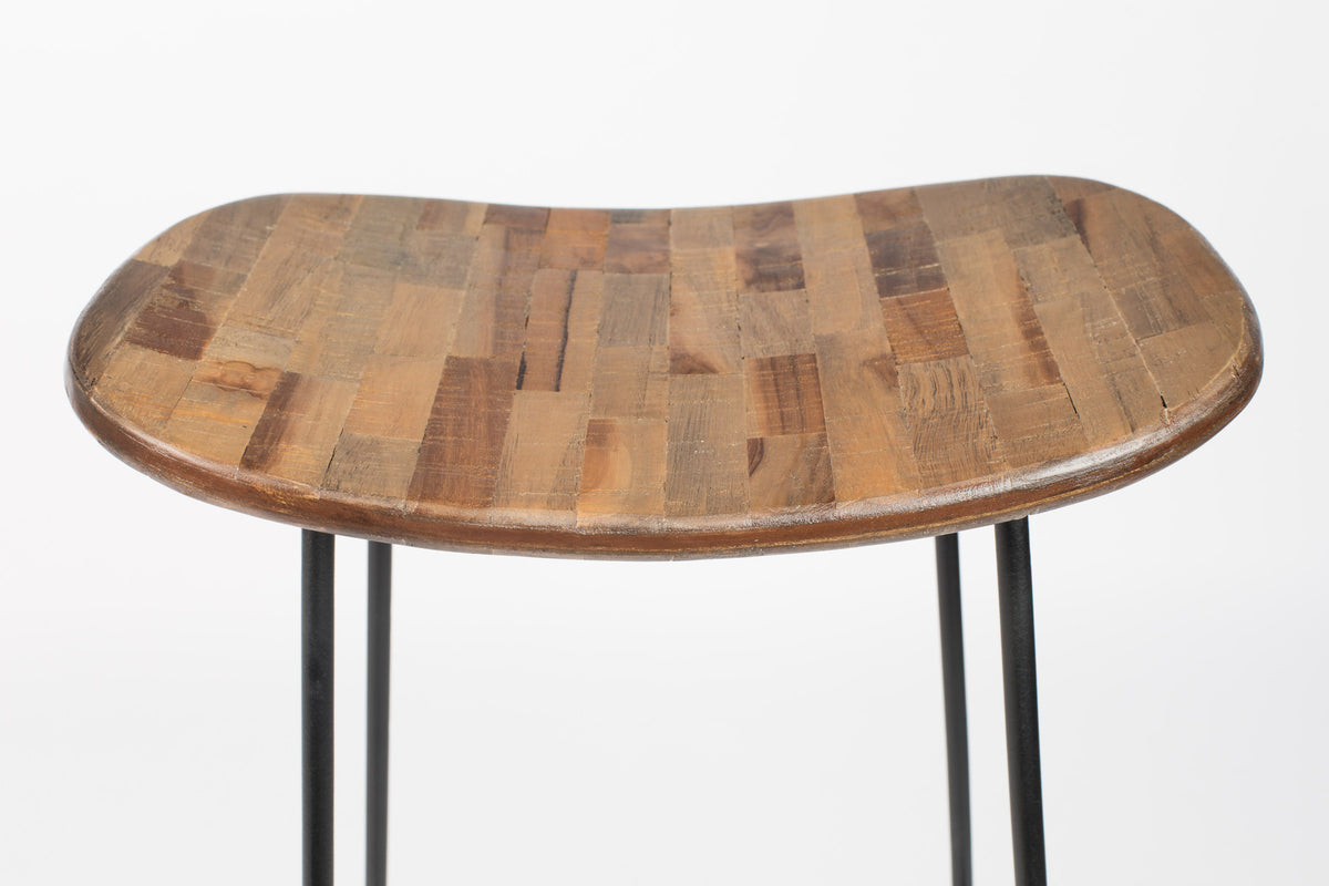 Barstuhl Tangle in Natur präsentiert im Onlineshop von KAQTU Design AG. Barstuhl ist von White Label Living