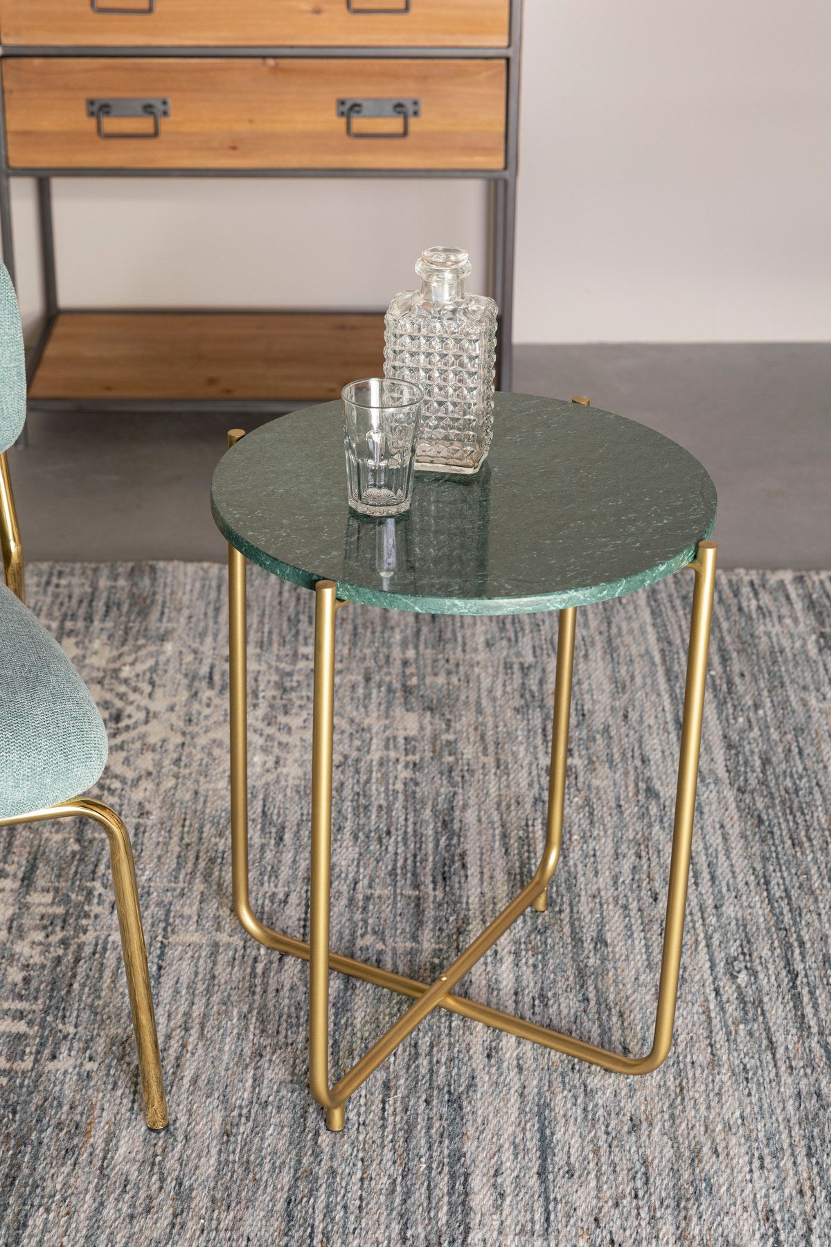 Beistelltisch TIMPA MARBLE in Grün präsentiert im Onlineshop von KAQTU Design AG. Couchtisch ist von White Label Living