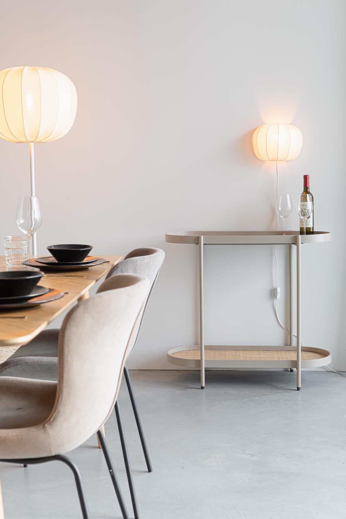 Konsolentisch AMAYA in beige präsentiert im Onlineshop von KAQTU Design AG. Konsolentisch ist von White Label Living