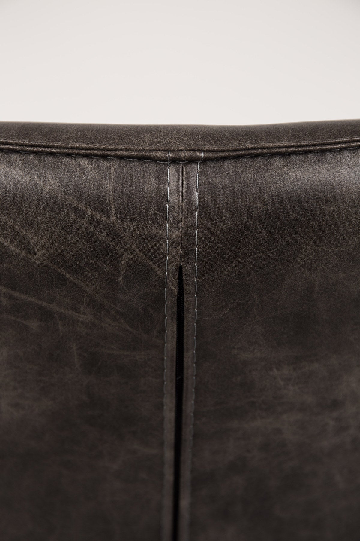 Sessel BON in Dunkelgrau präsentiert im Onlineshop von KAQTU Design AG. Sessel mit Armlehnen ist von White Label Living