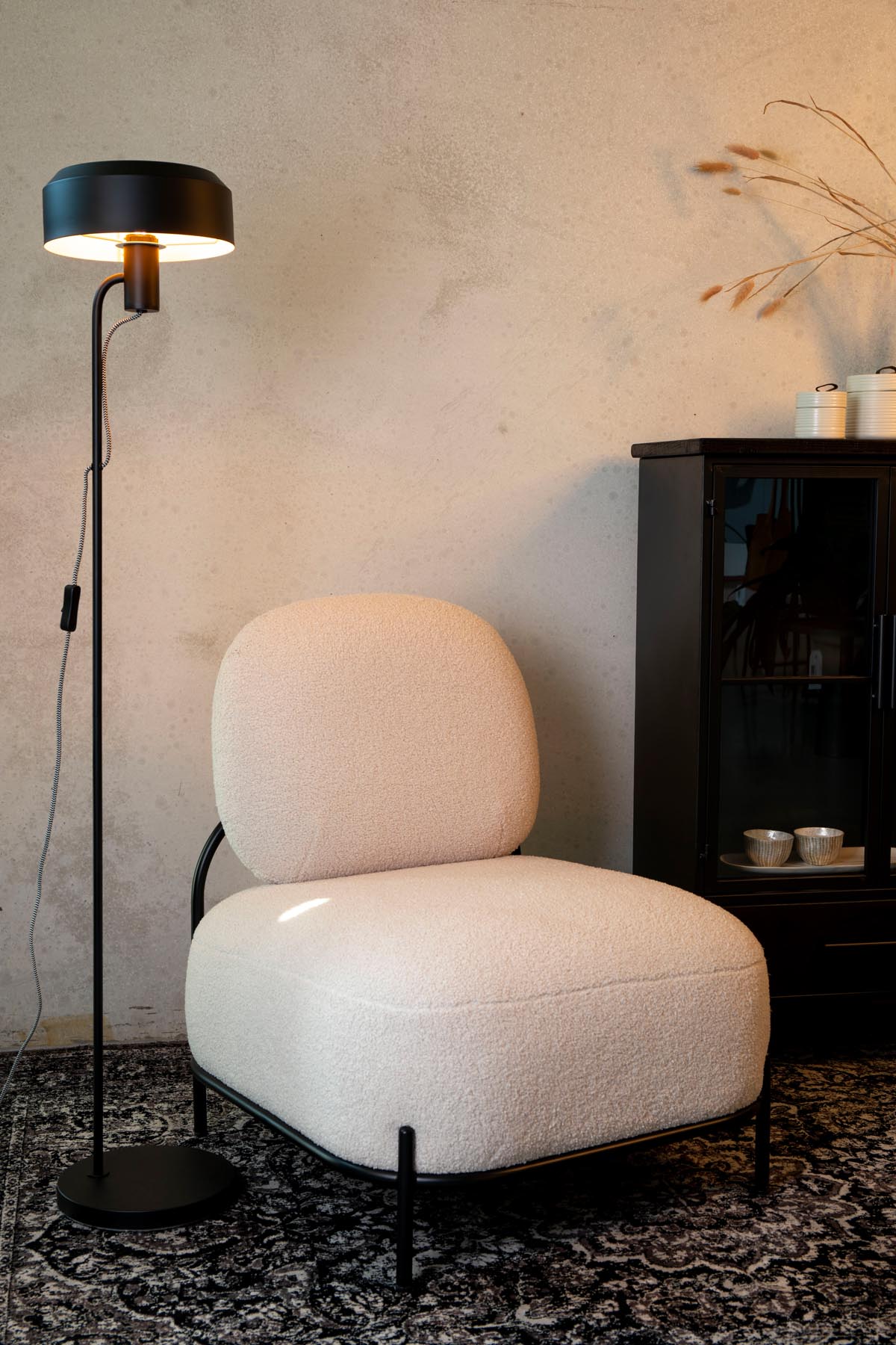 Sessel POLLY in Elfenbein präsentiert im Onlineshop von KAQTU Design AG. Sessel ist von White Label Living