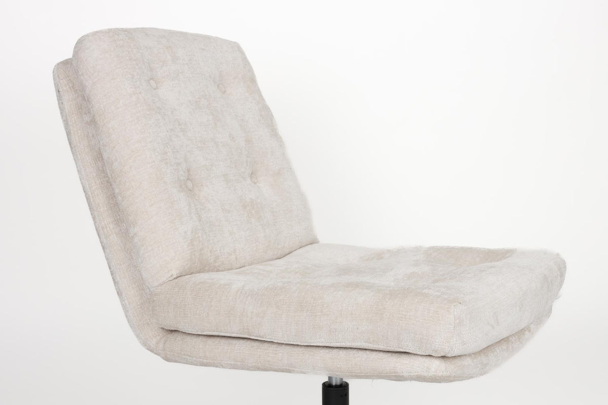 Kai Sessel in Weiss präsentiert im Onlineshop von KAQTU Design AG. Sessel ist von White Label Living